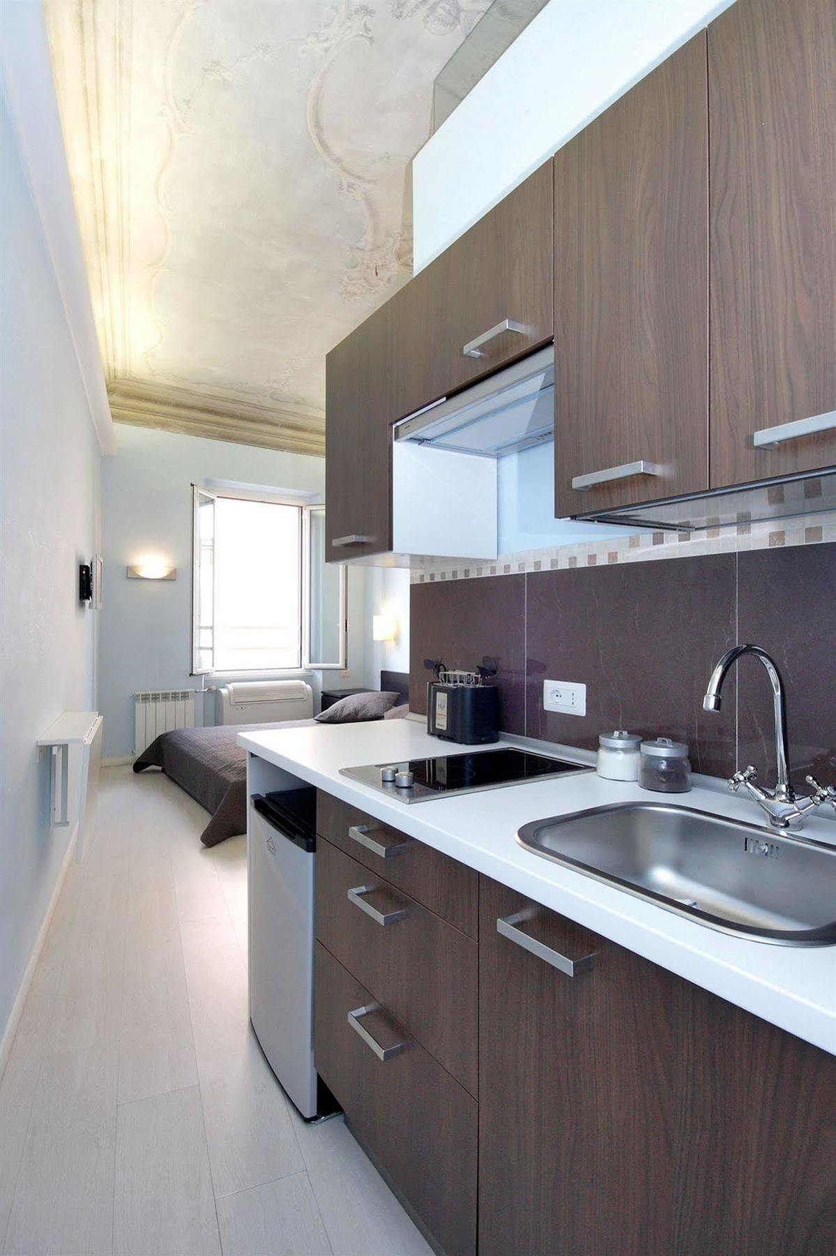Hqh Colosseo - Daplace Collection Affittacamere Roma