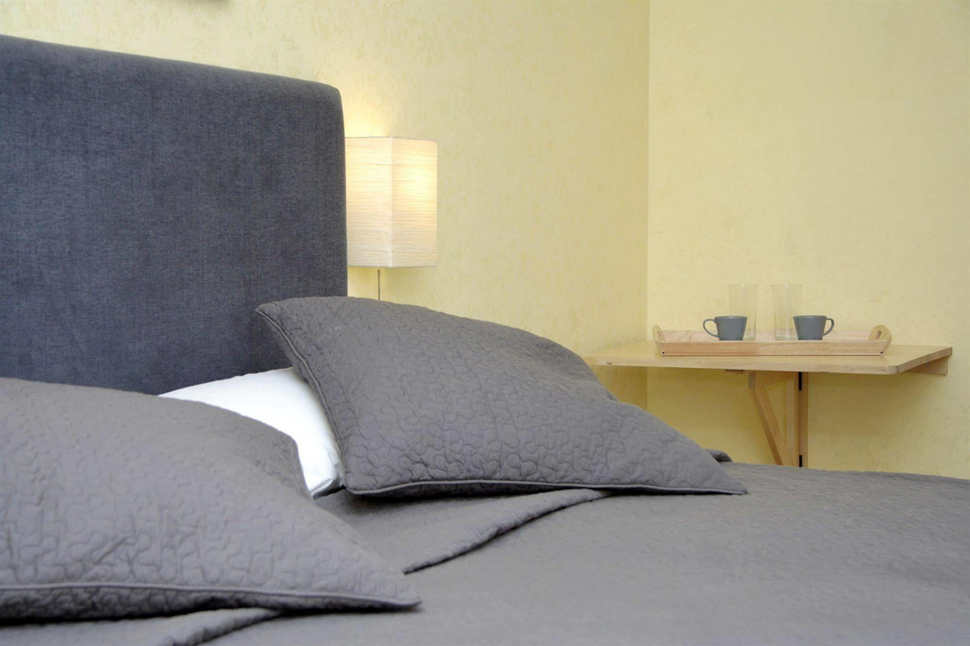 Affittacamere Hqh Colosseo - Daplace Collection 2*