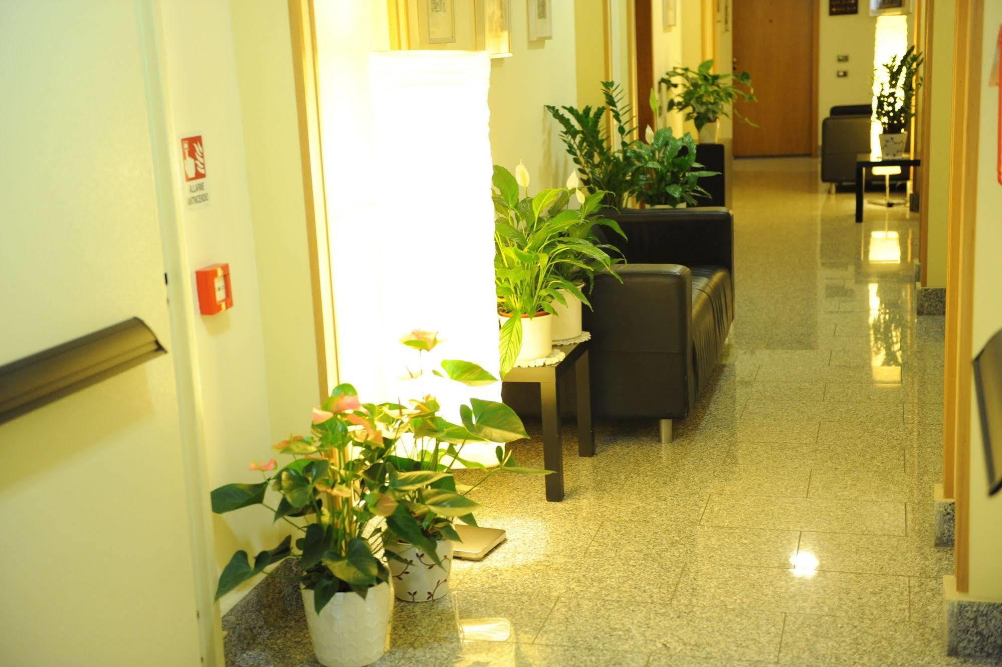 Lux Apartahotel