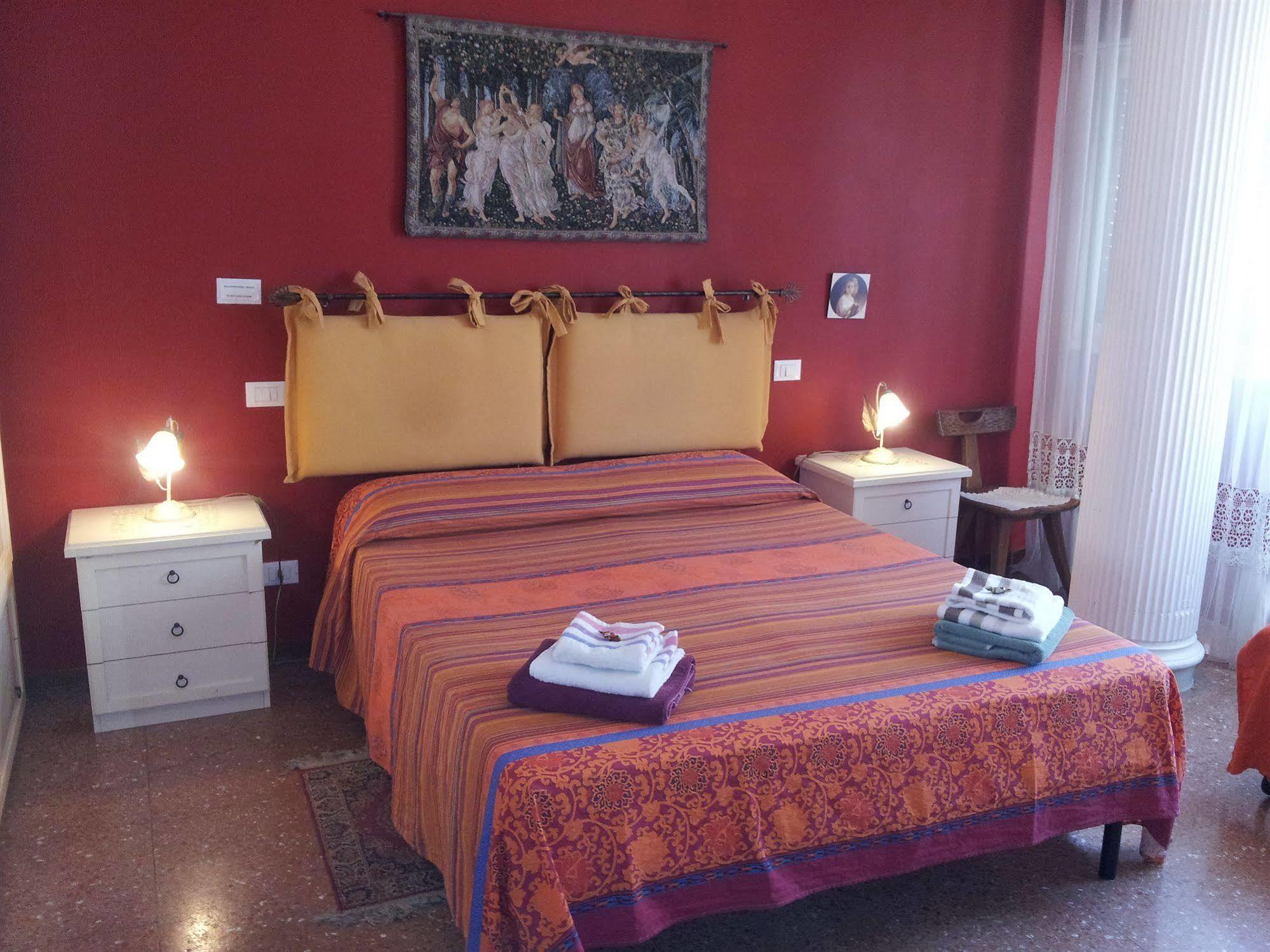 Passeggiate Romane Bed & Breakfast