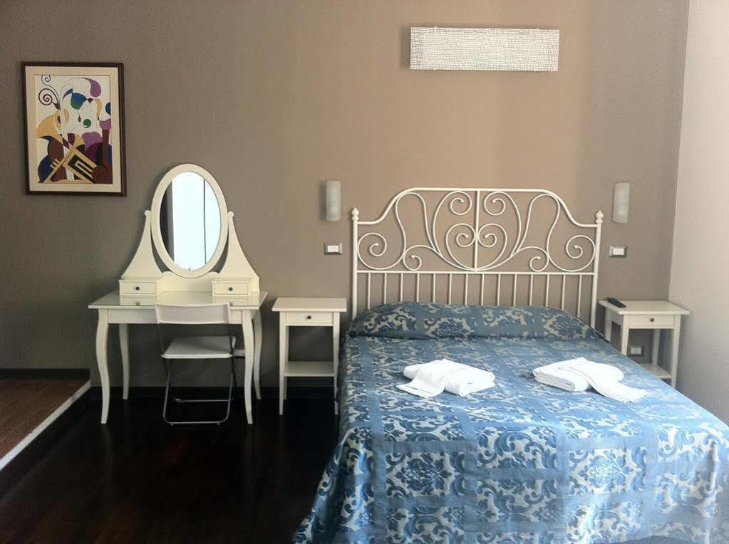 Borghese Executive Affittacamere 3*