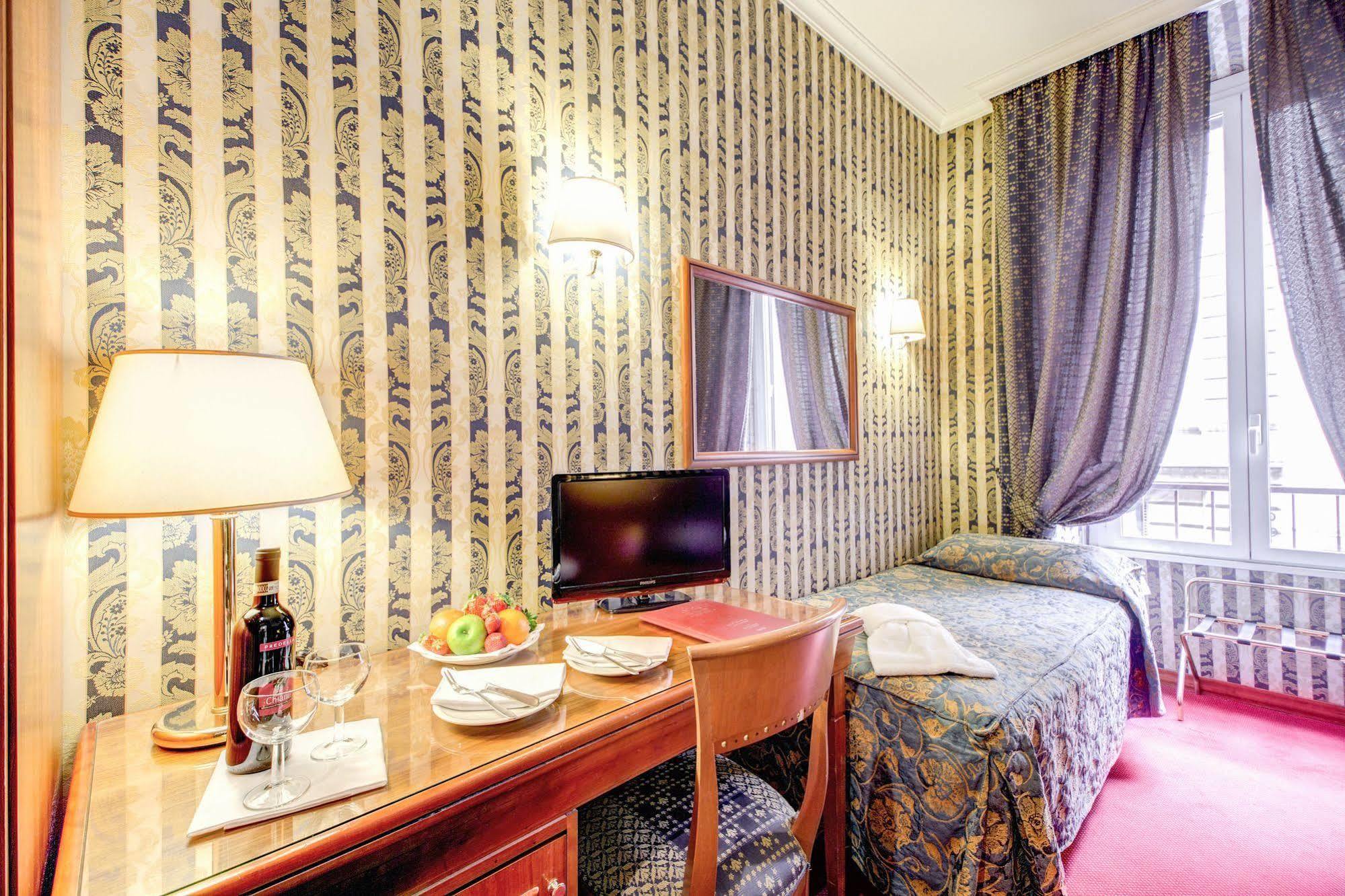 Re Luxury 3* Roma