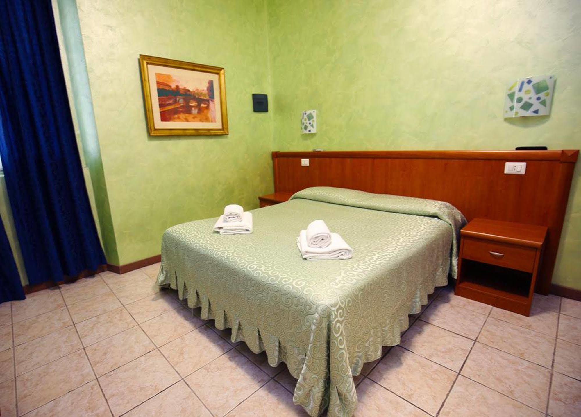 Hotel Tokyo Roma