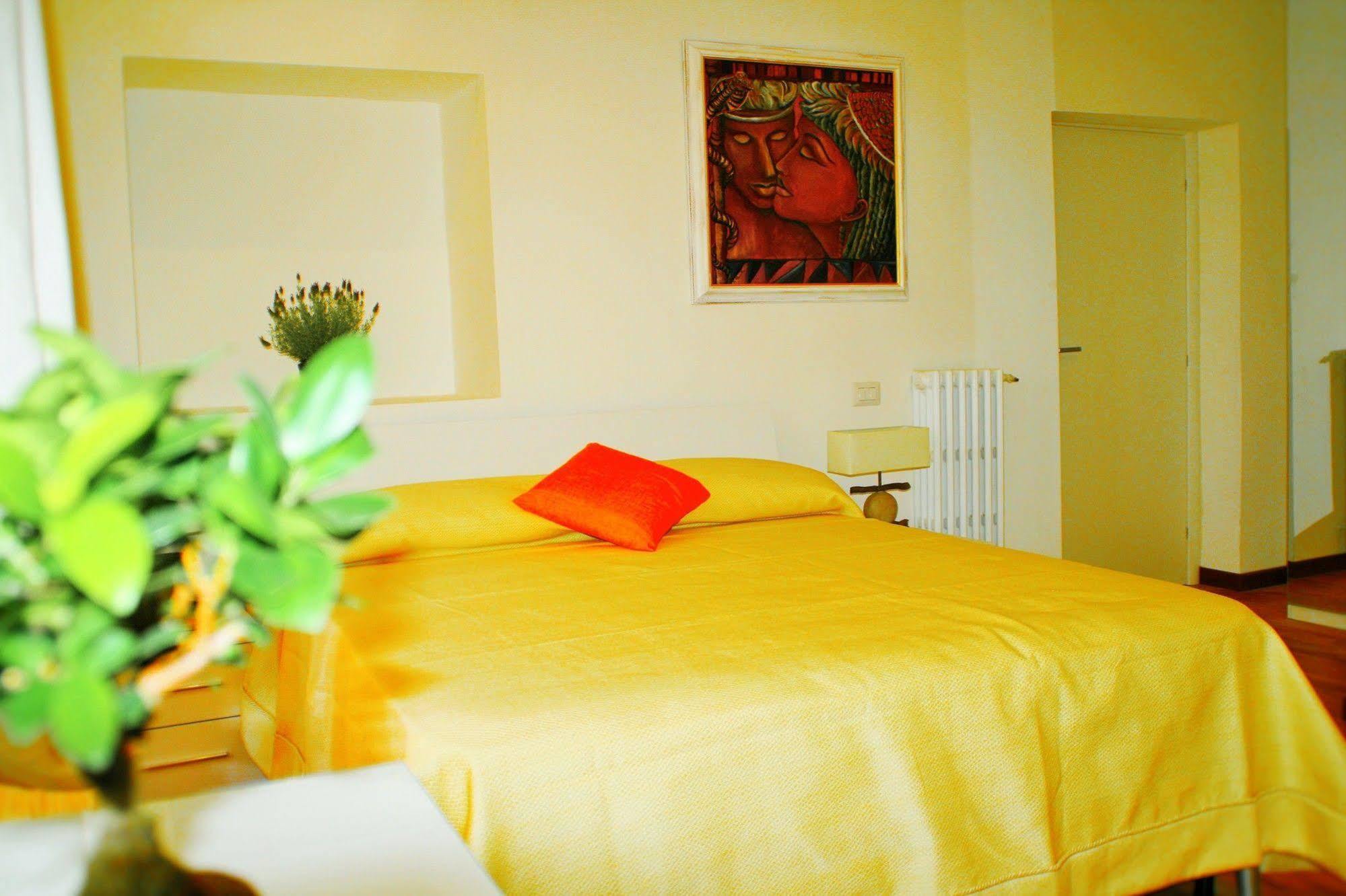 Have A - Luxury Roma