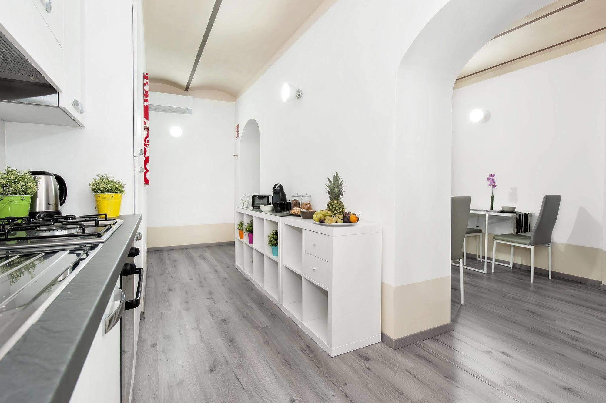 Alojamento de Acomodação e Pequeno-almoço White Colosseo Roma