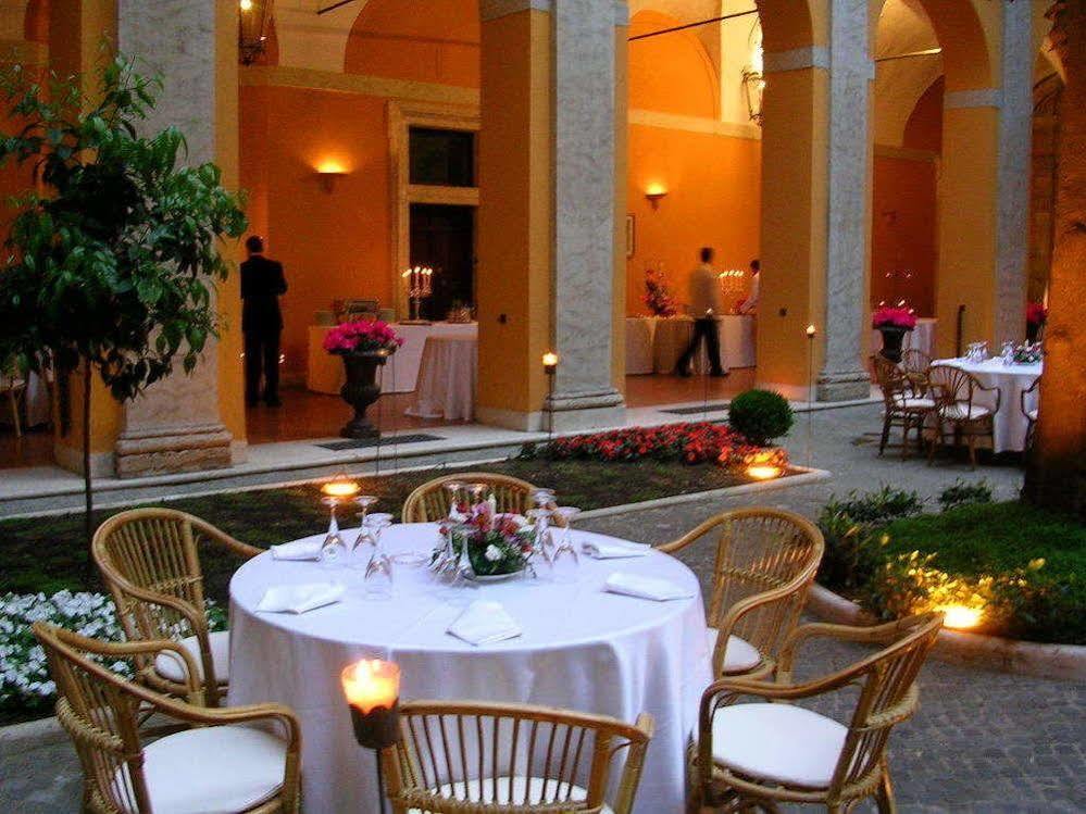 Palazzo Cardinal Cesi 4* Roma