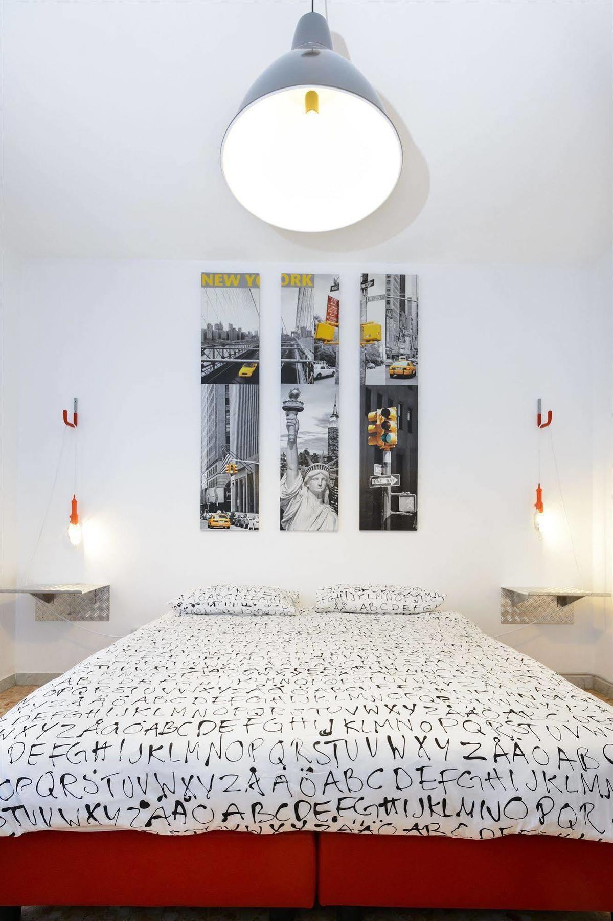 Art & Industry Bed & Breakfast