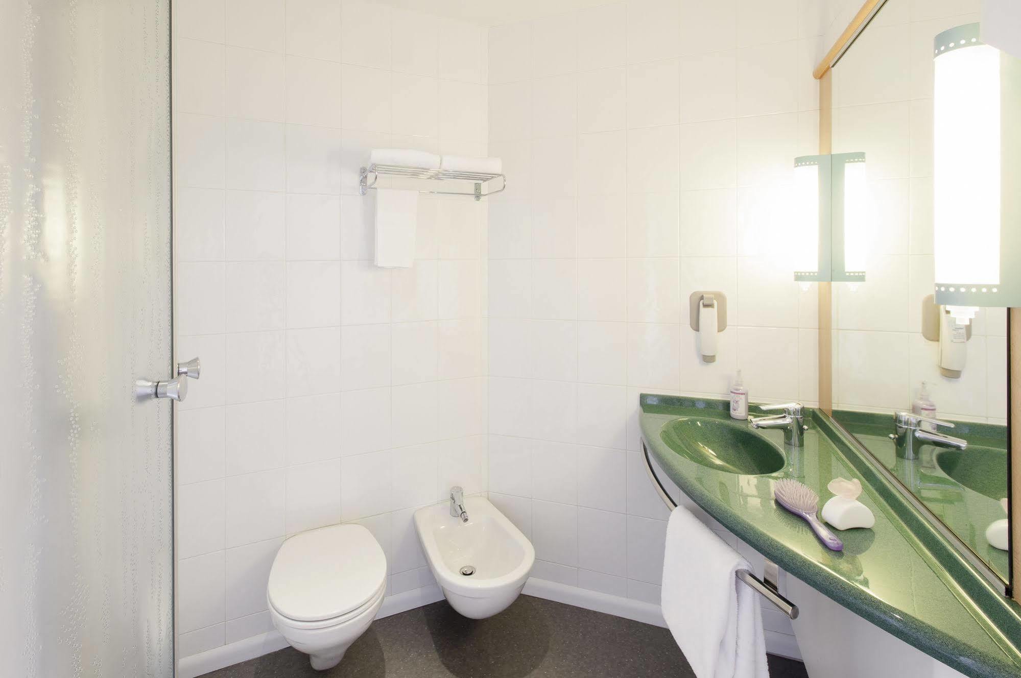 Hotell Ibis Fiera 3*