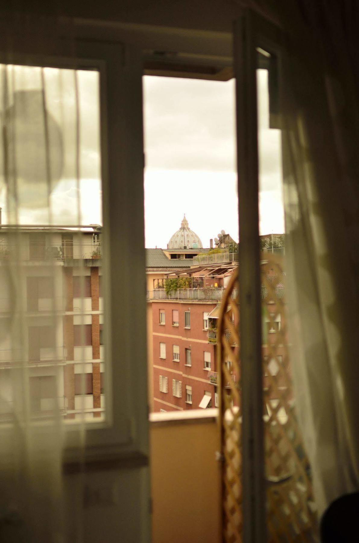 Rome&suites Bed and breakfast 2*