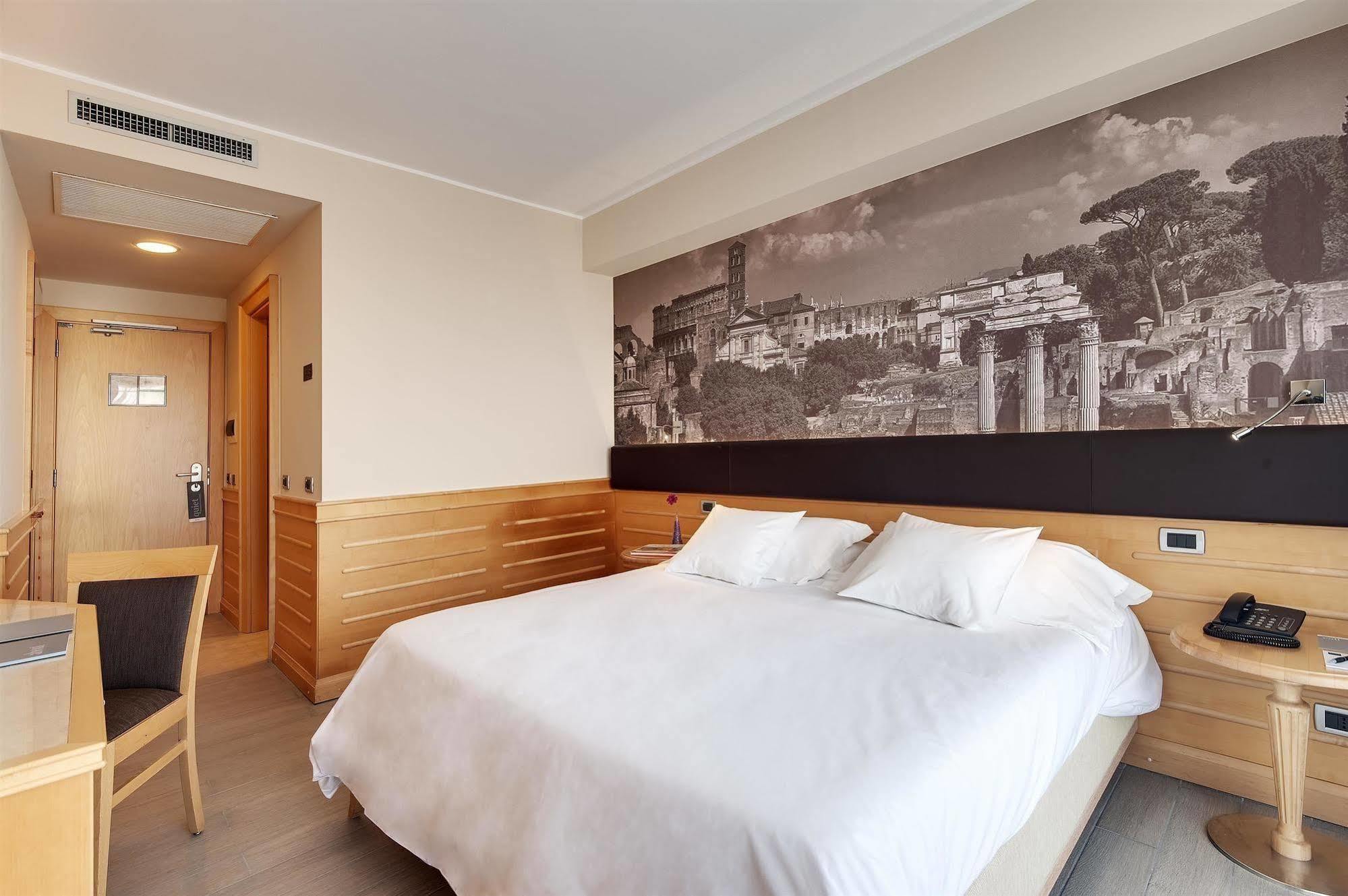 Occidental Aran Park 4* Roma