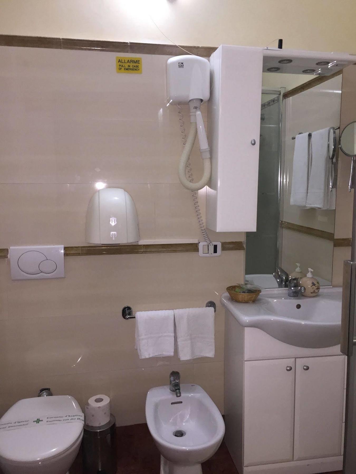 Bed and breakfast Caligola 2*