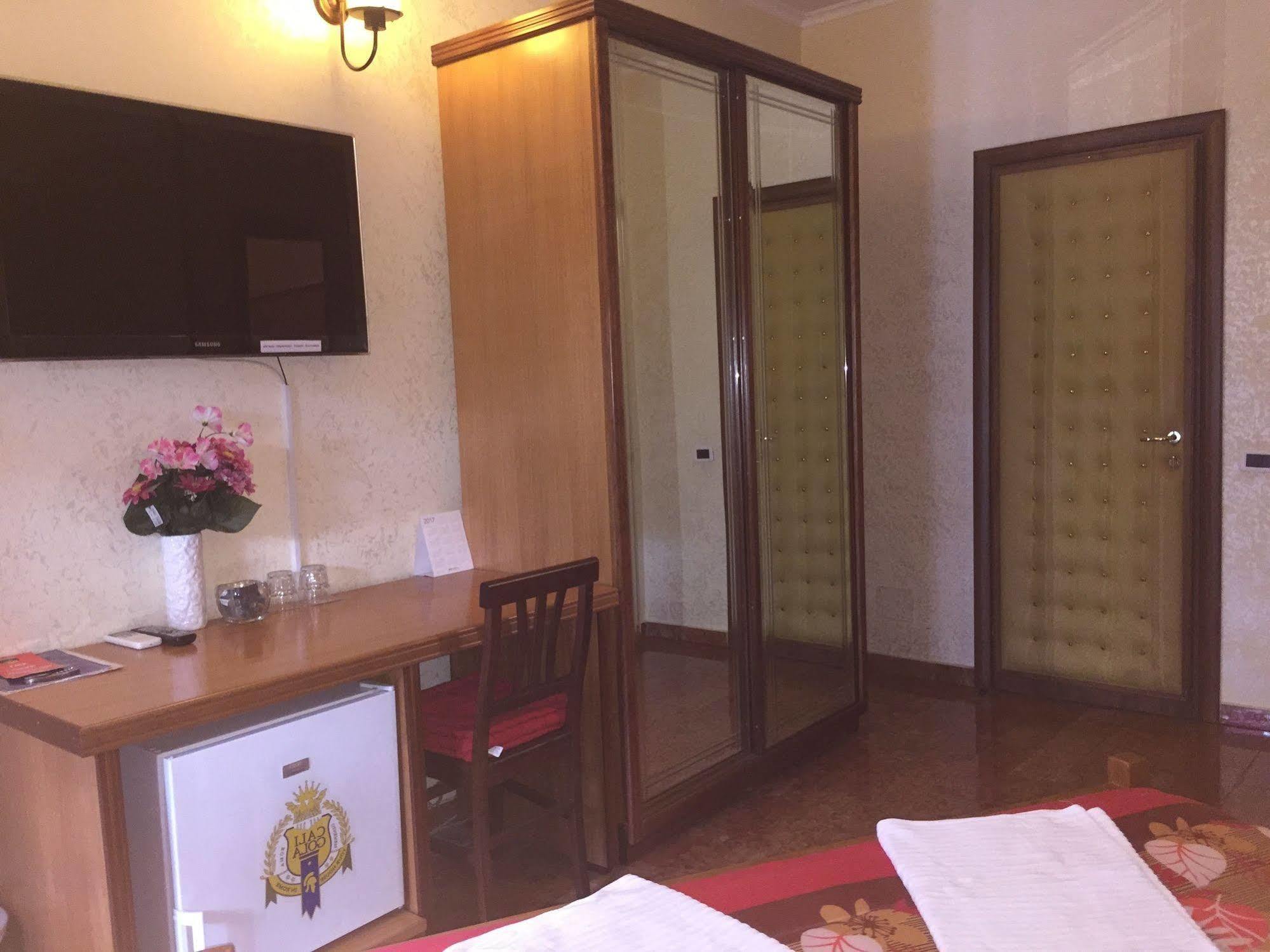 Bed and breakfast Caligola 2*