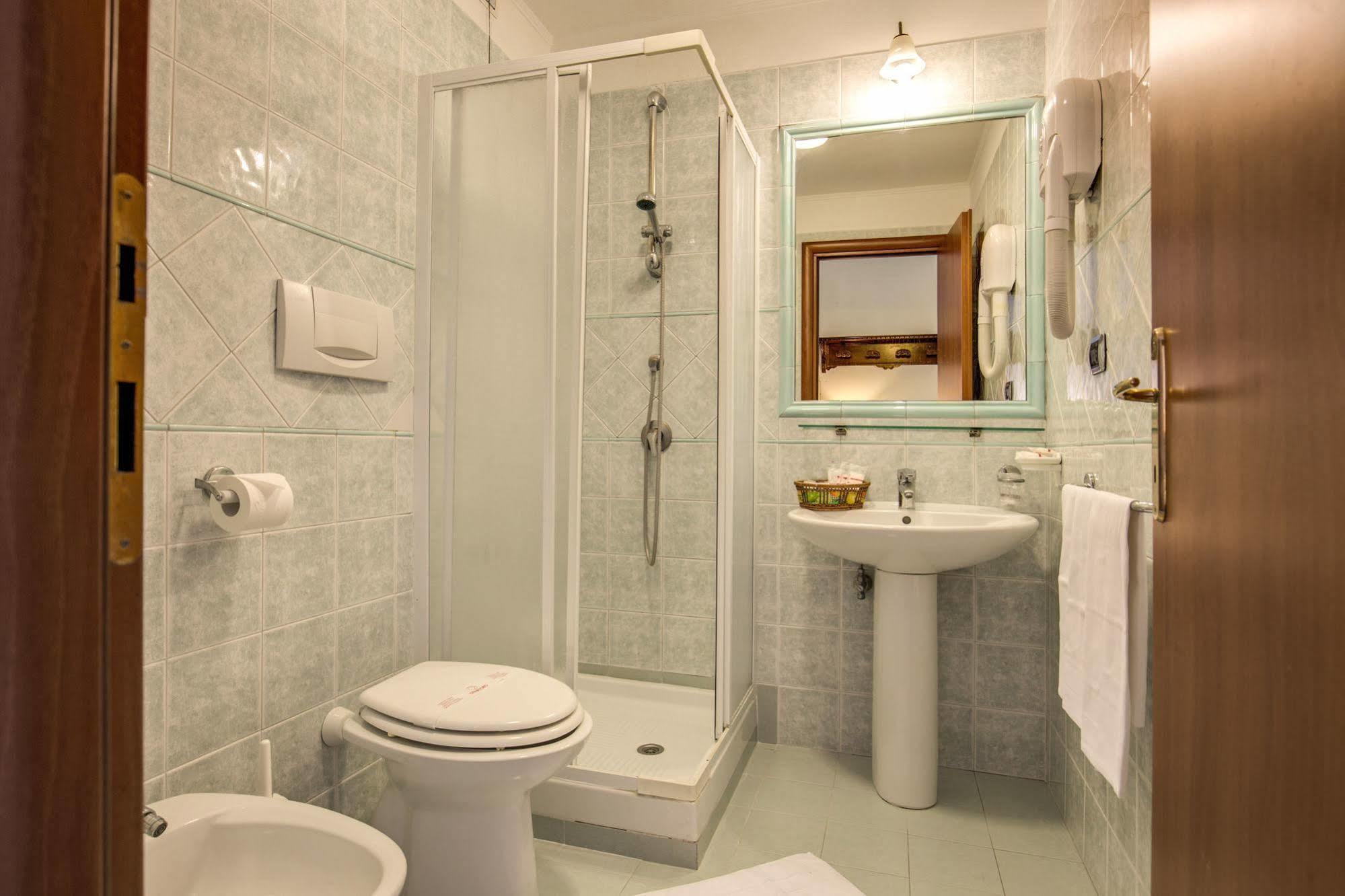 Hotell Montreal