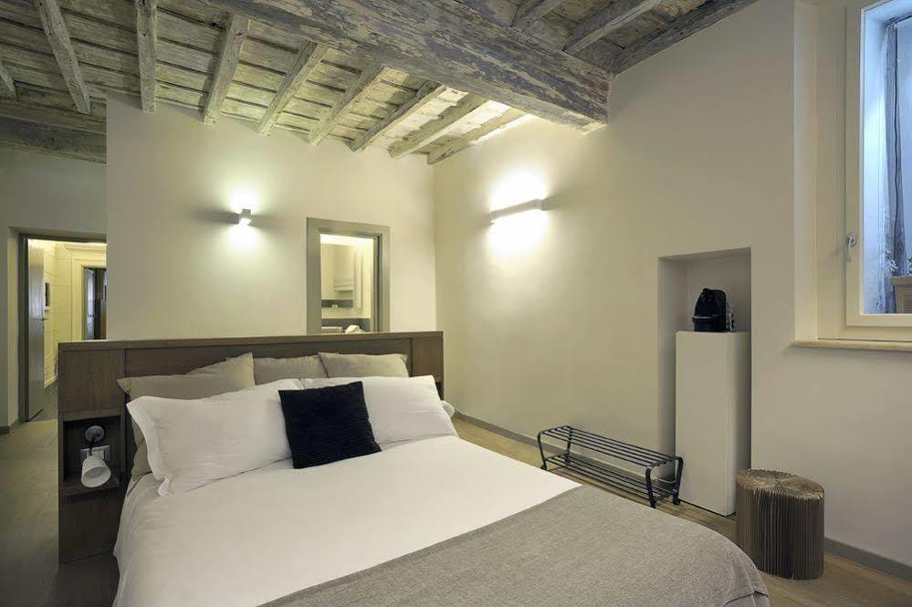 Sangallo Rooms - Residenze Romanae Gjestgiverier Roma