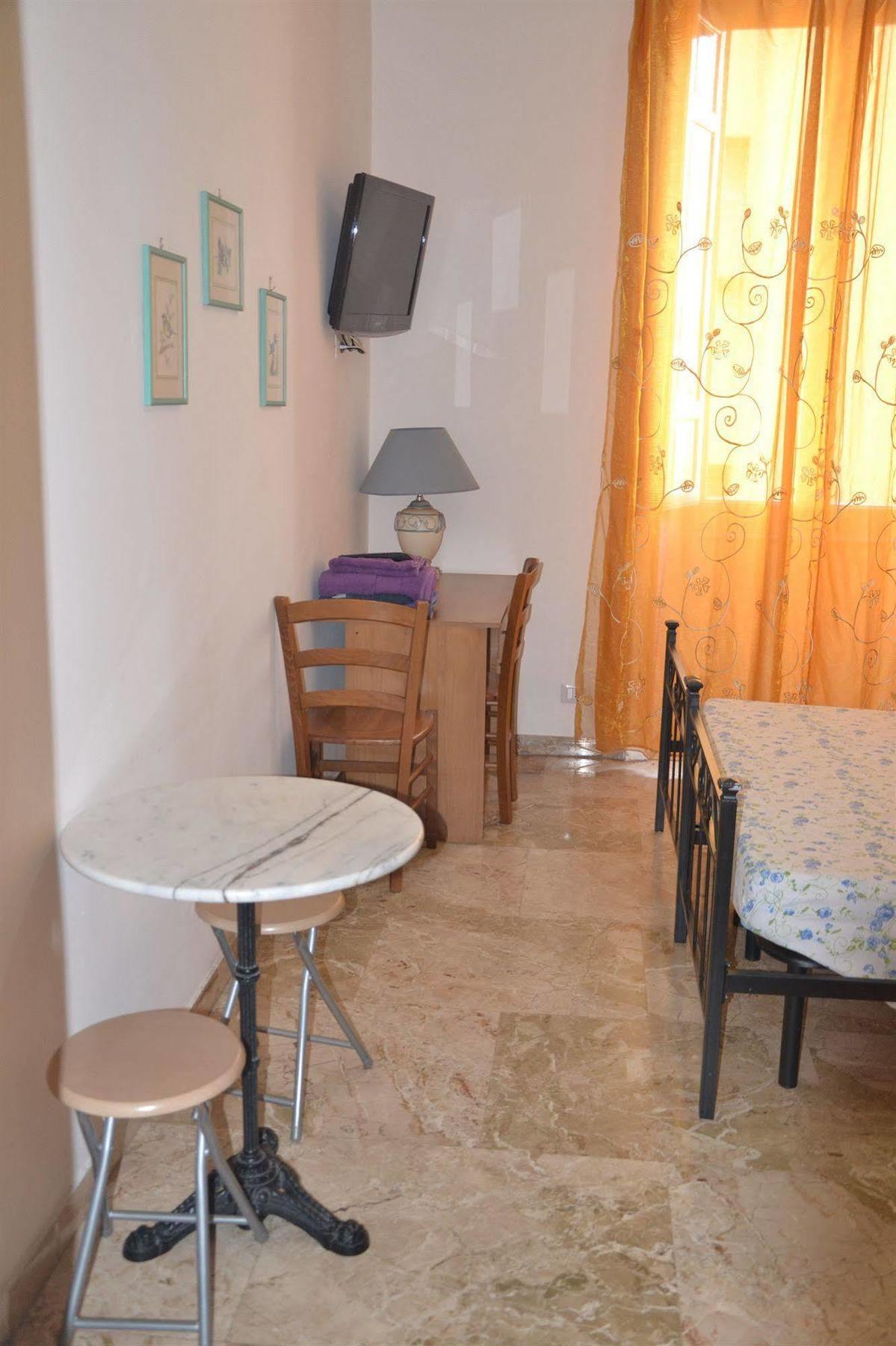 Lucky House Hotell Roma