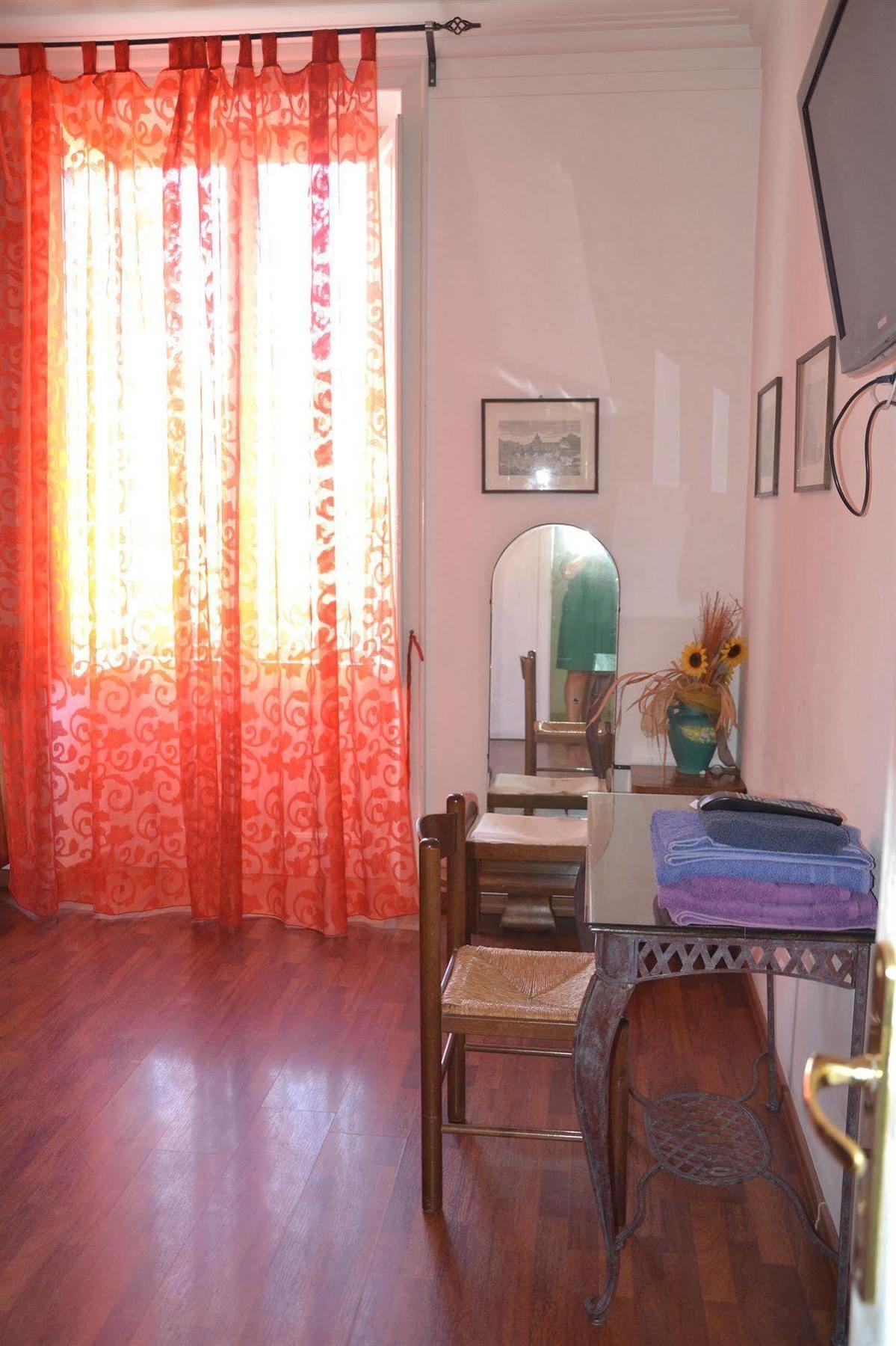 Hotell Lucky House