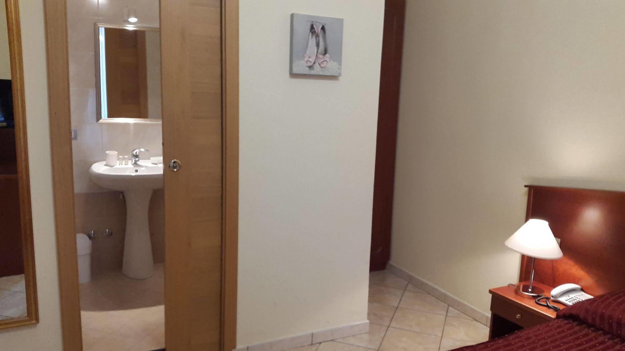 Residenza Praetoria Pensión 3*