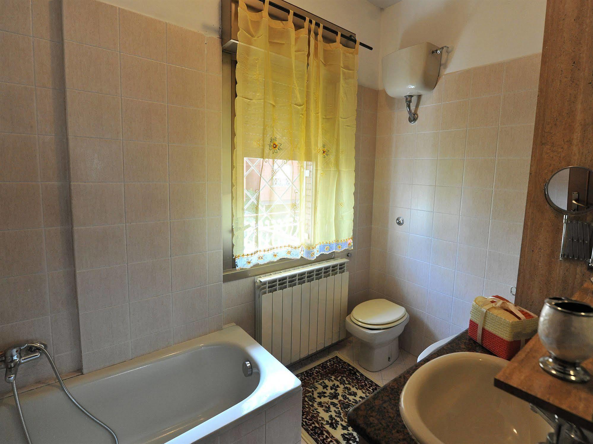 Bed & Breakfast Domus Domiziana
