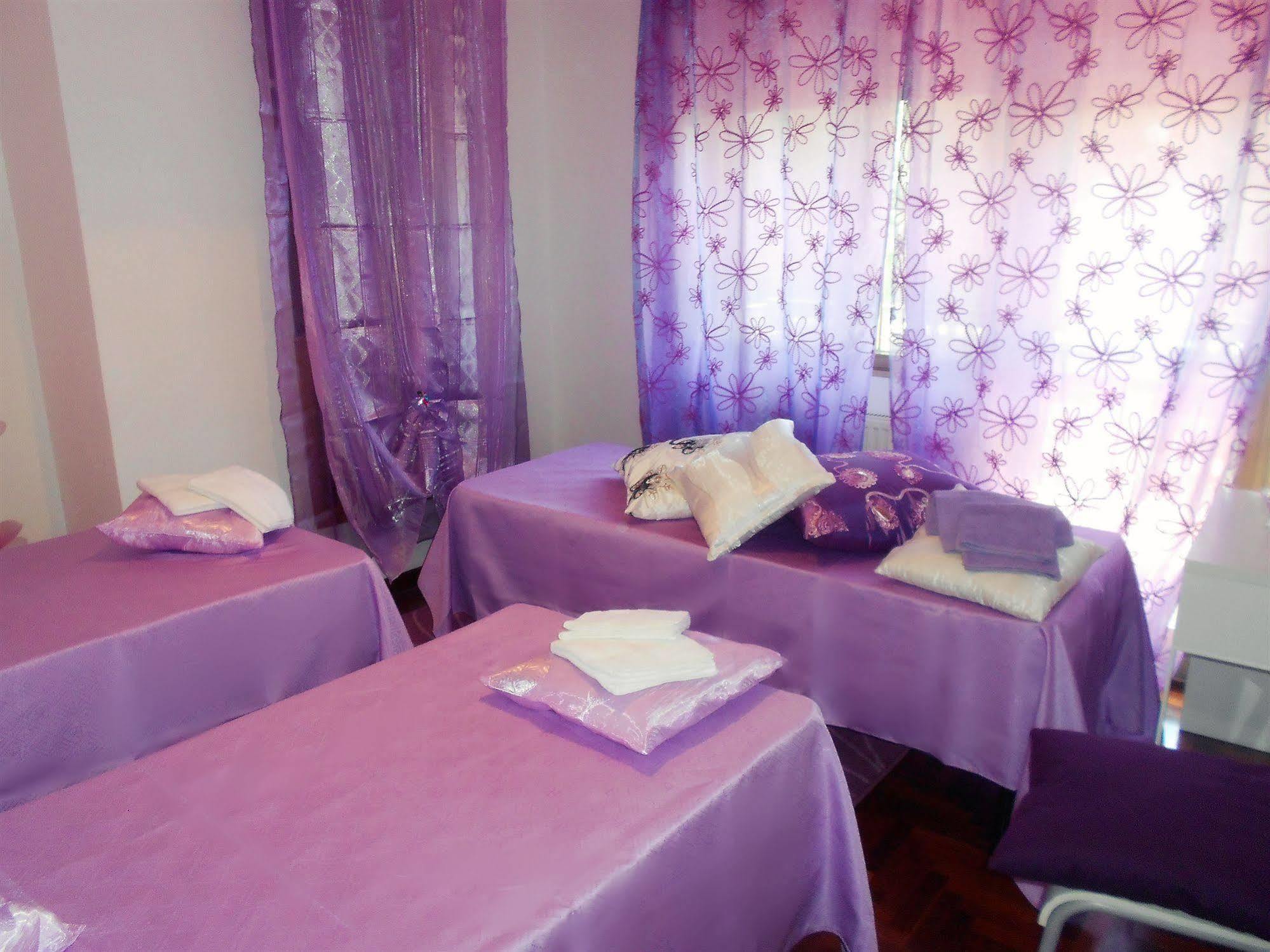 Bed & Breakfast Domus Domiziana 2*