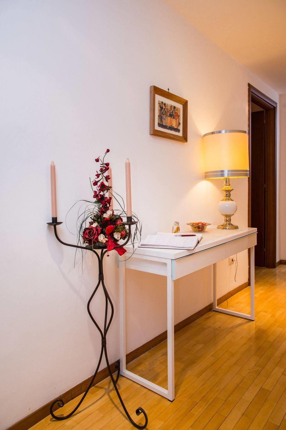 Eternal Bed & Breakfast 2*
