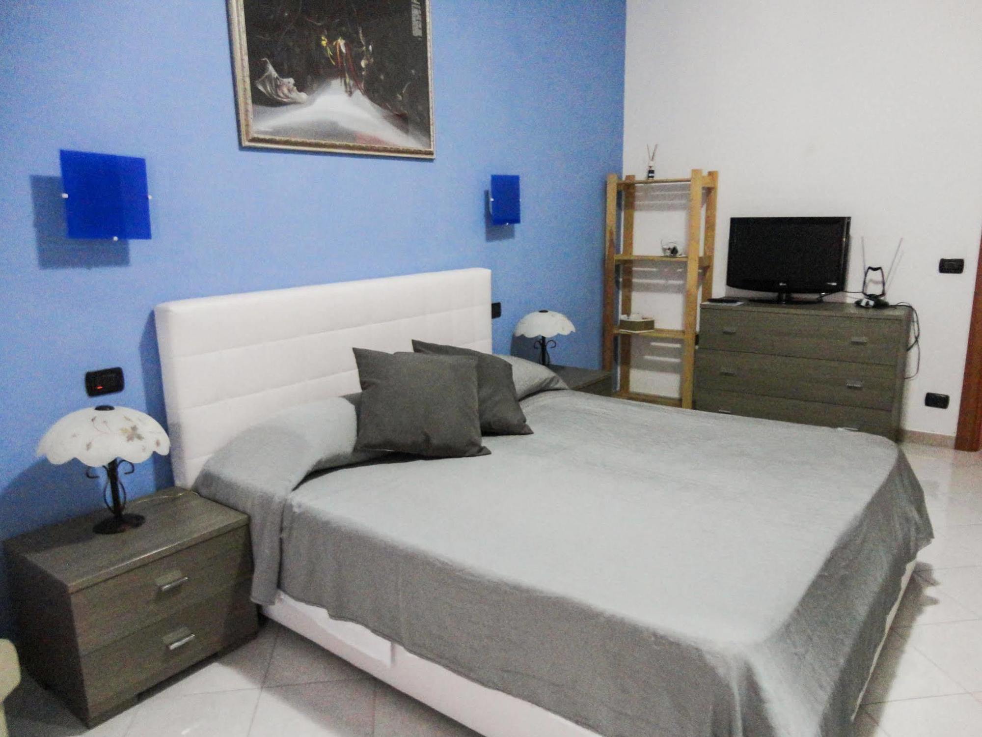 Suites Holiday Rooms Casa de hóspedes