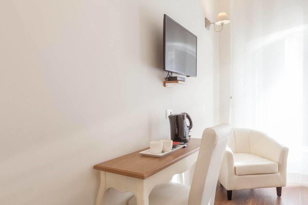 Donna Margherita Suite&rooms Affittacamere 3*