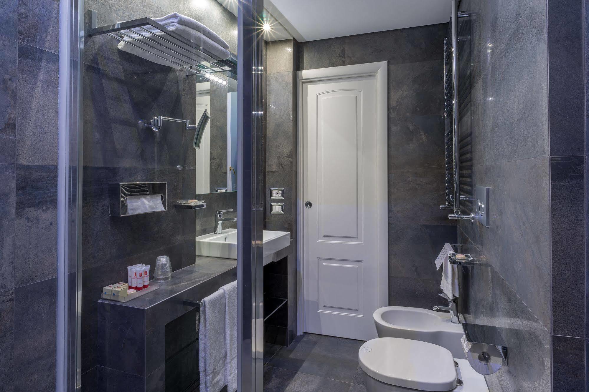 Hotell Les Diamants Spanish Steps Roma