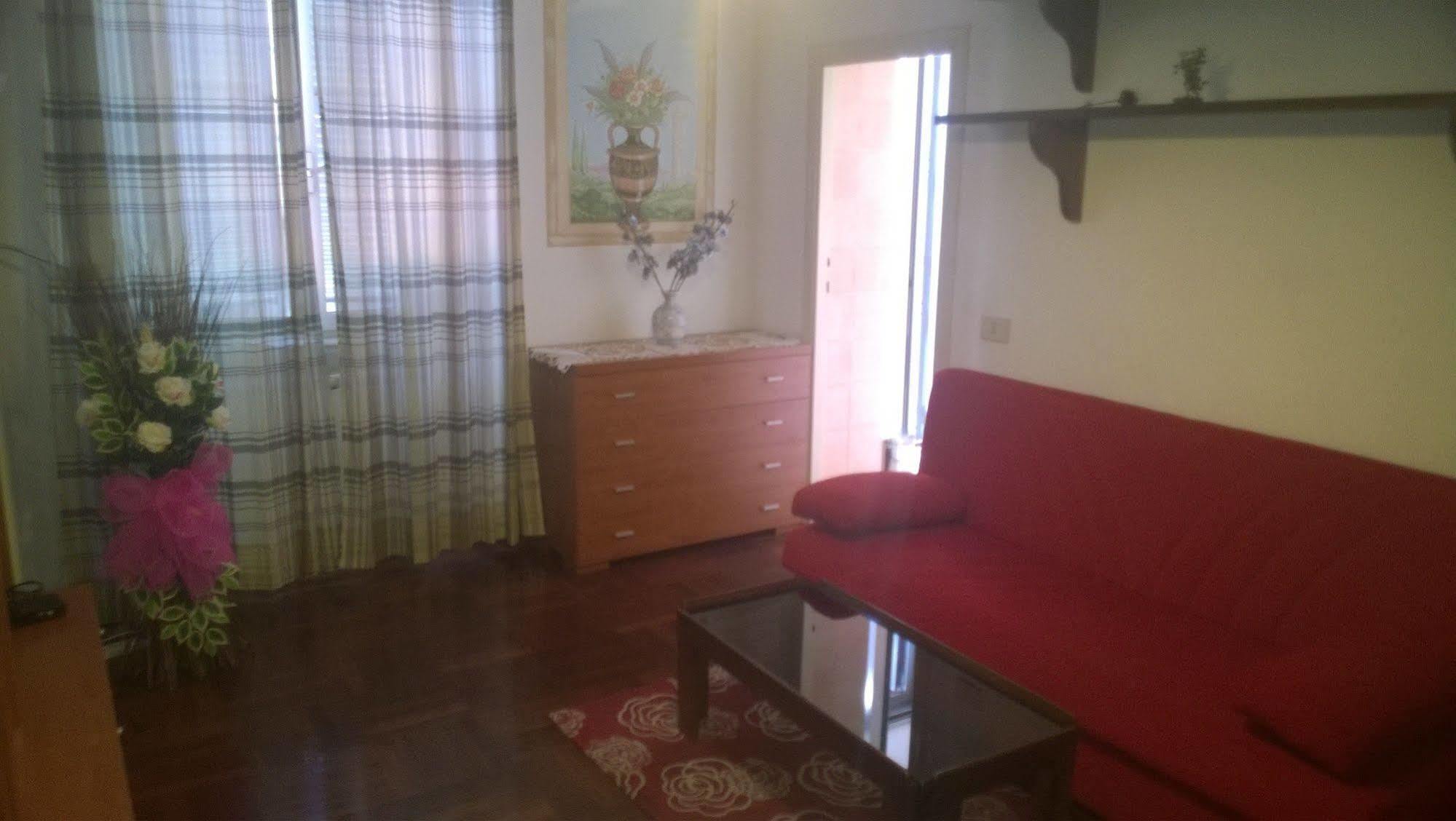 Toffa Place In Hotell