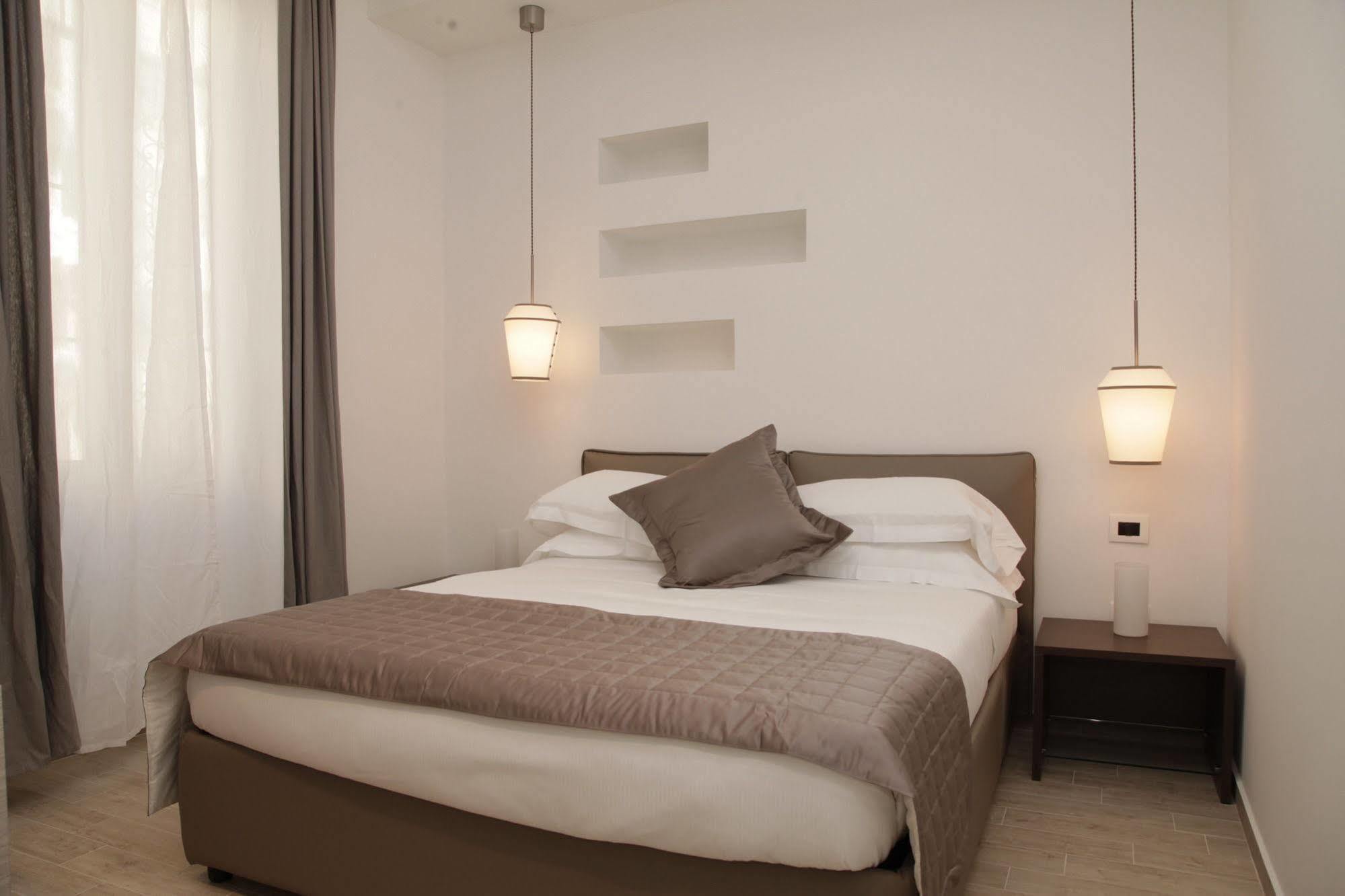 Maison Maneli Pensión 3*