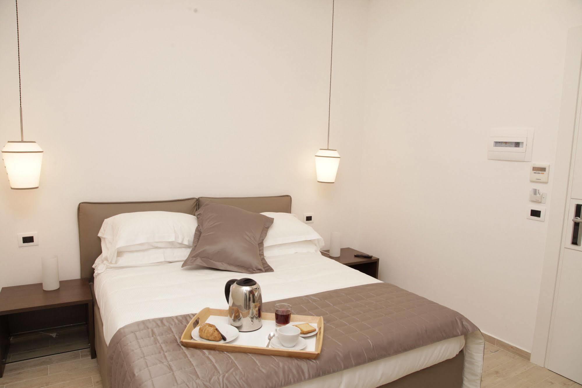 Maison Maneli Pensión Roma