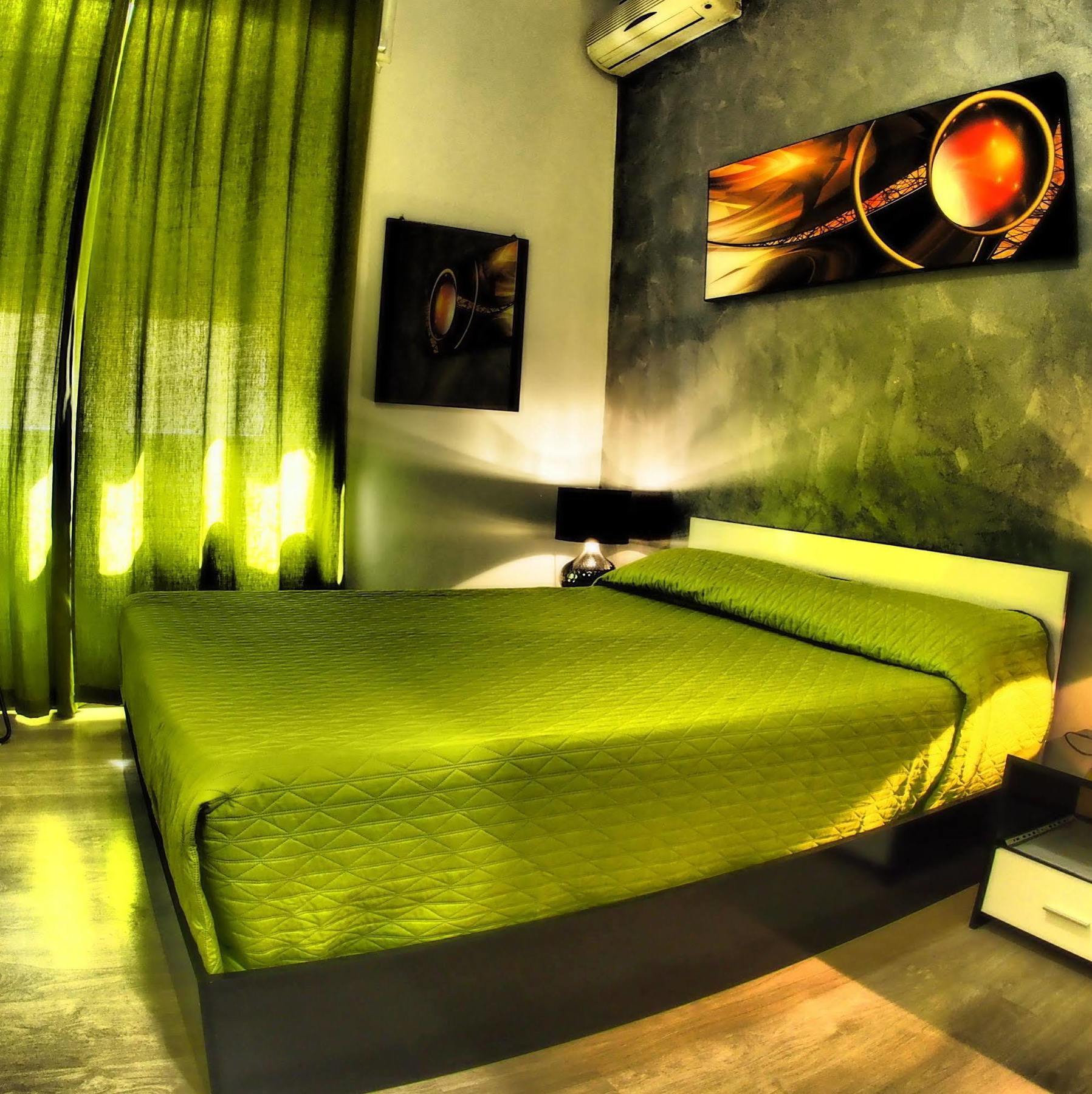 Enzo Luxury Gjestgiverier