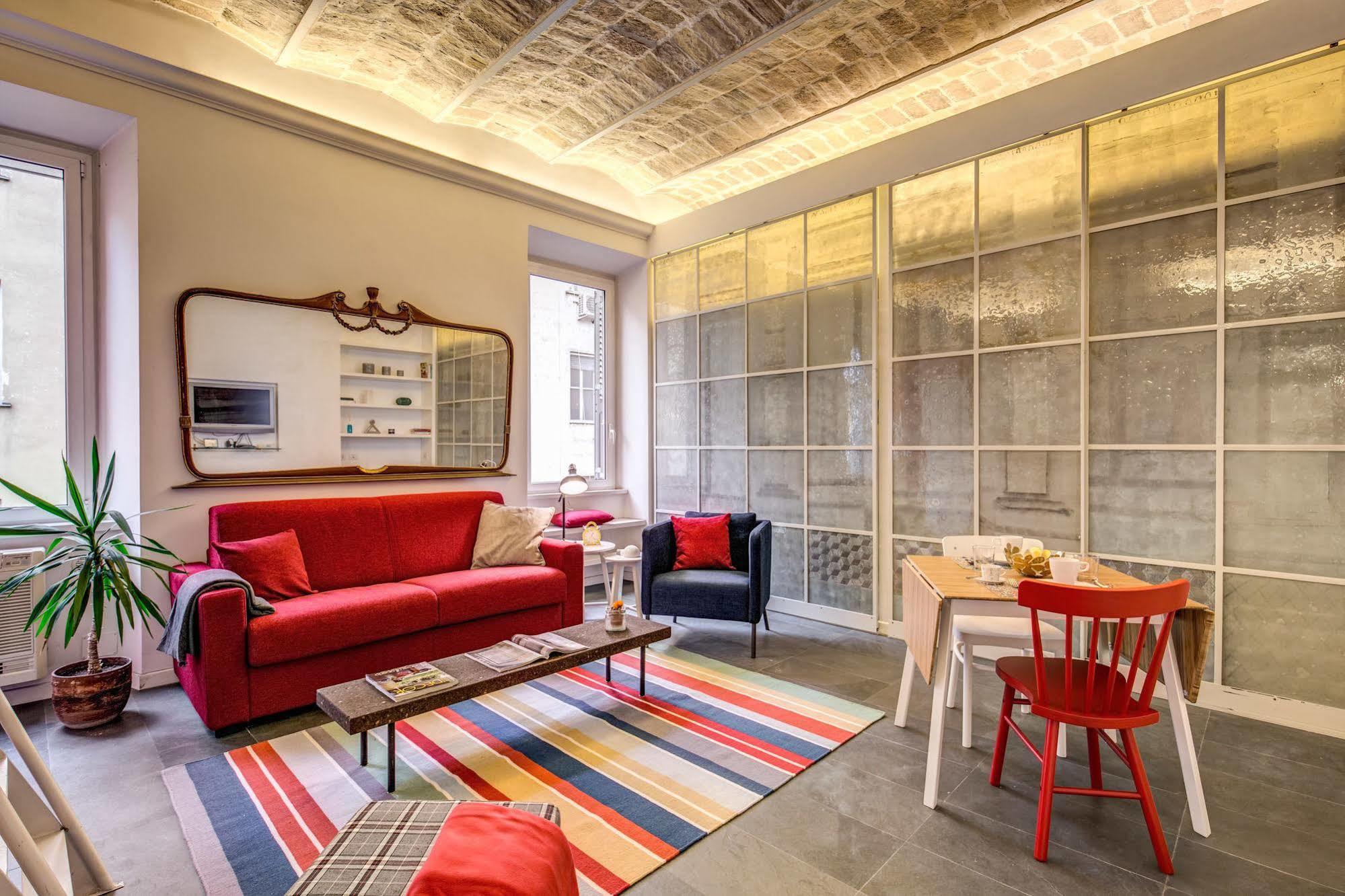 Appartamento Colosseo Red Design