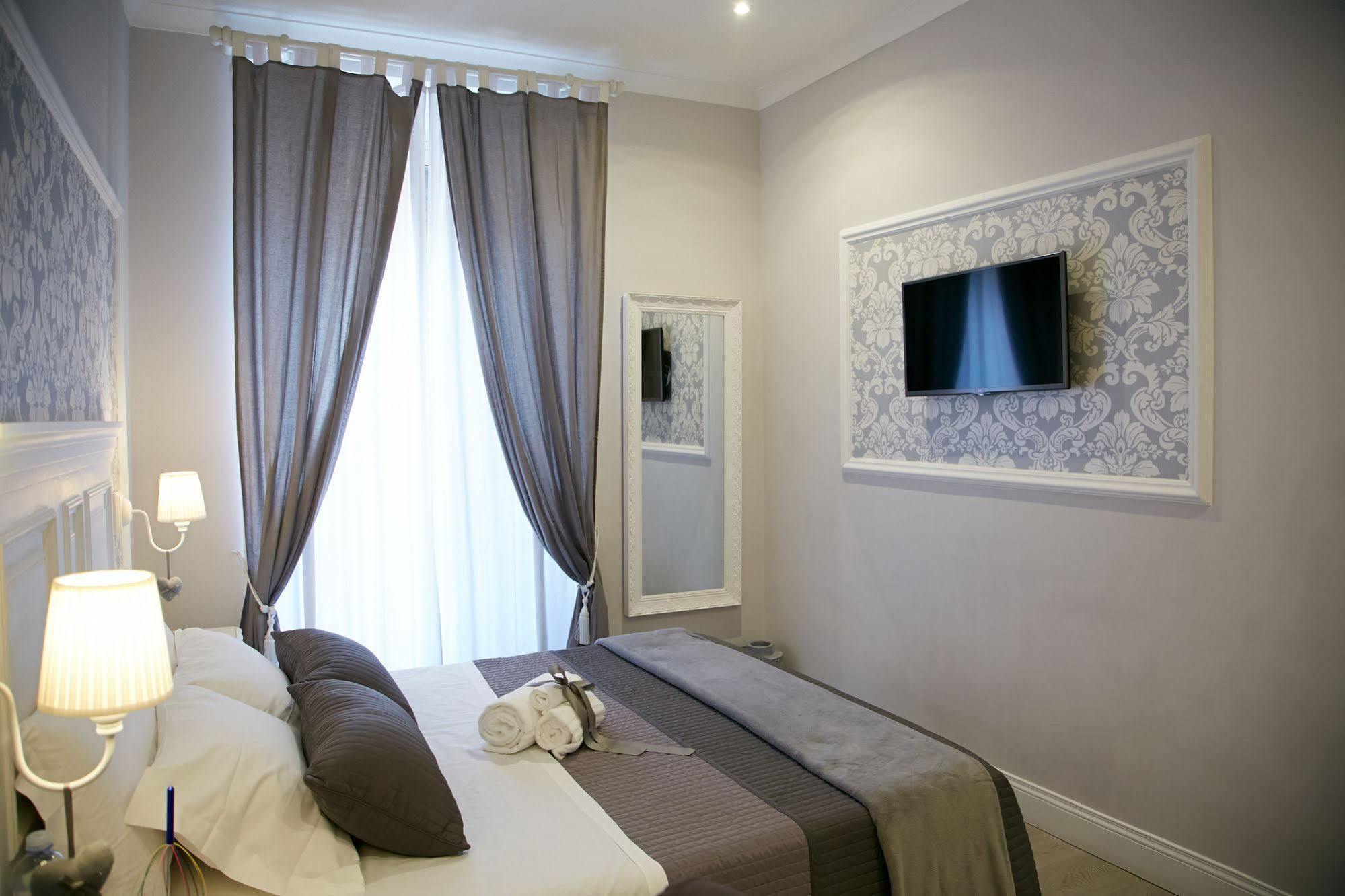 Charme & Chic Bed & Breakfast 2*