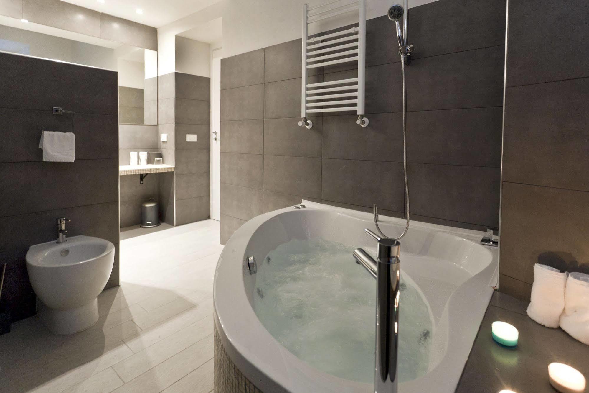 Sallustio Fine 3* Roma