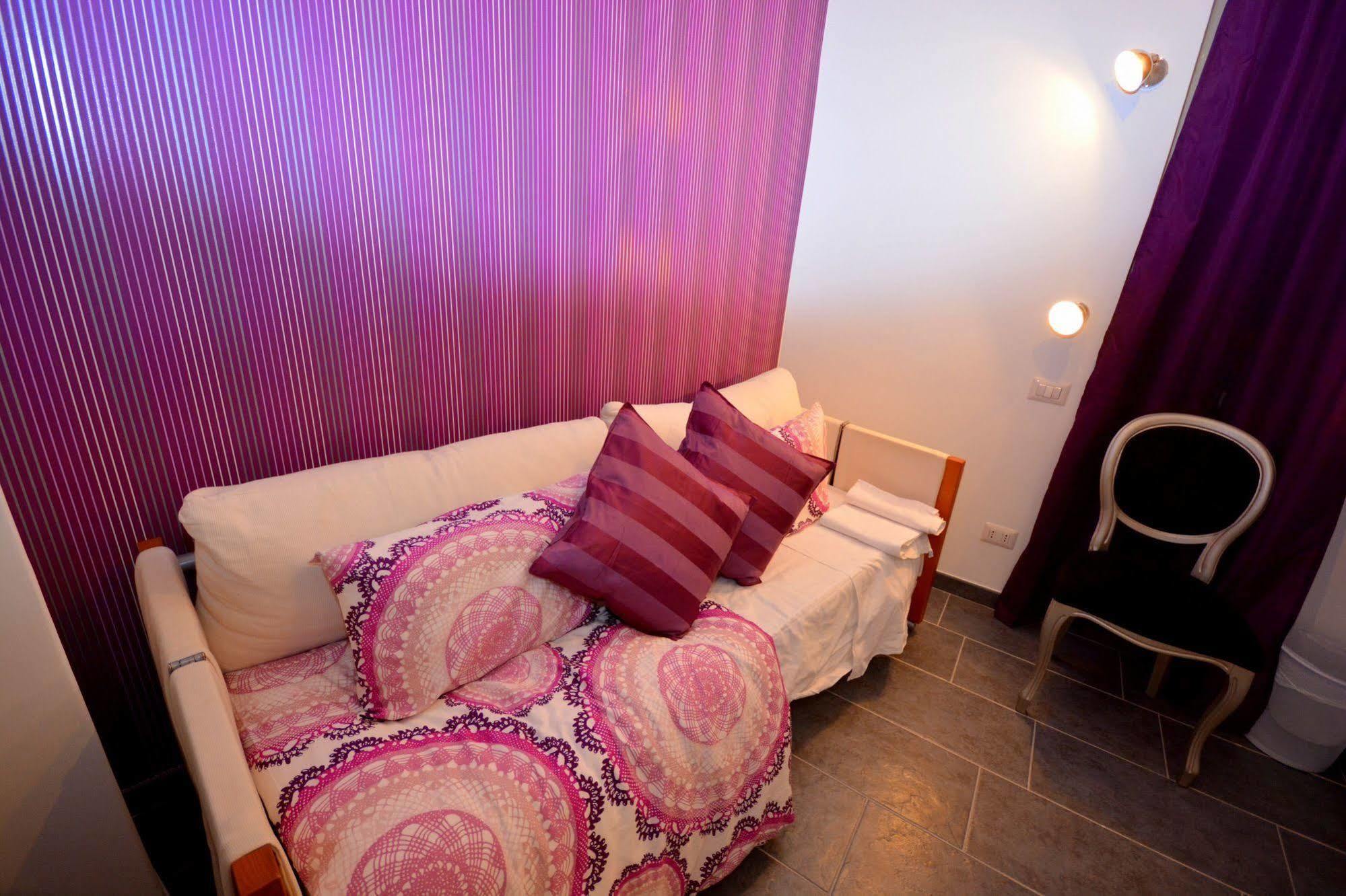 Bed & Breakfast Cento Passi Dal Vaticano