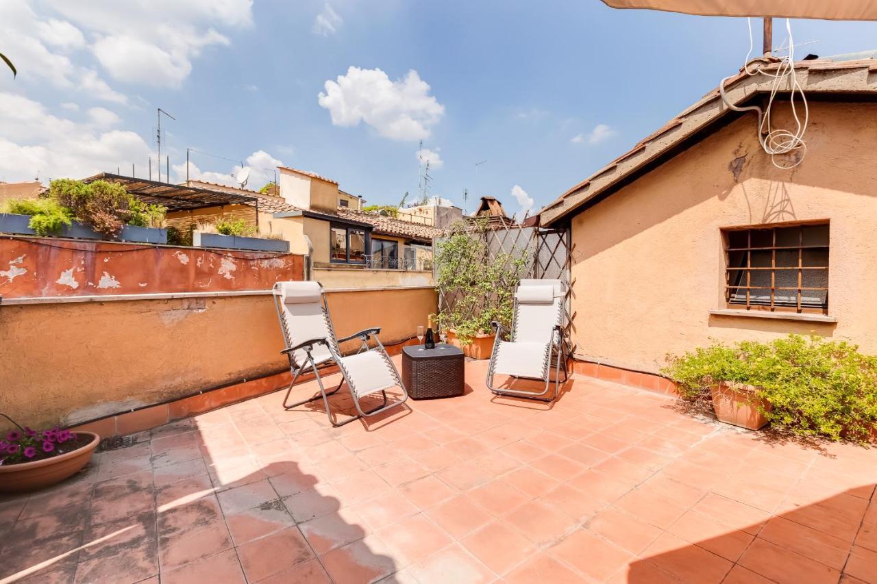 Romantic House With Terrace * Roma
