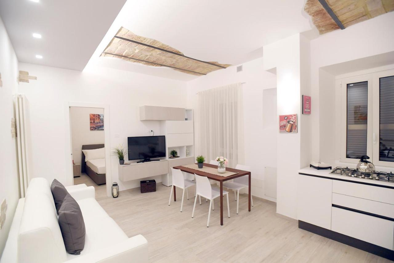 Laterano 250 - Colosseo Apartment Rom