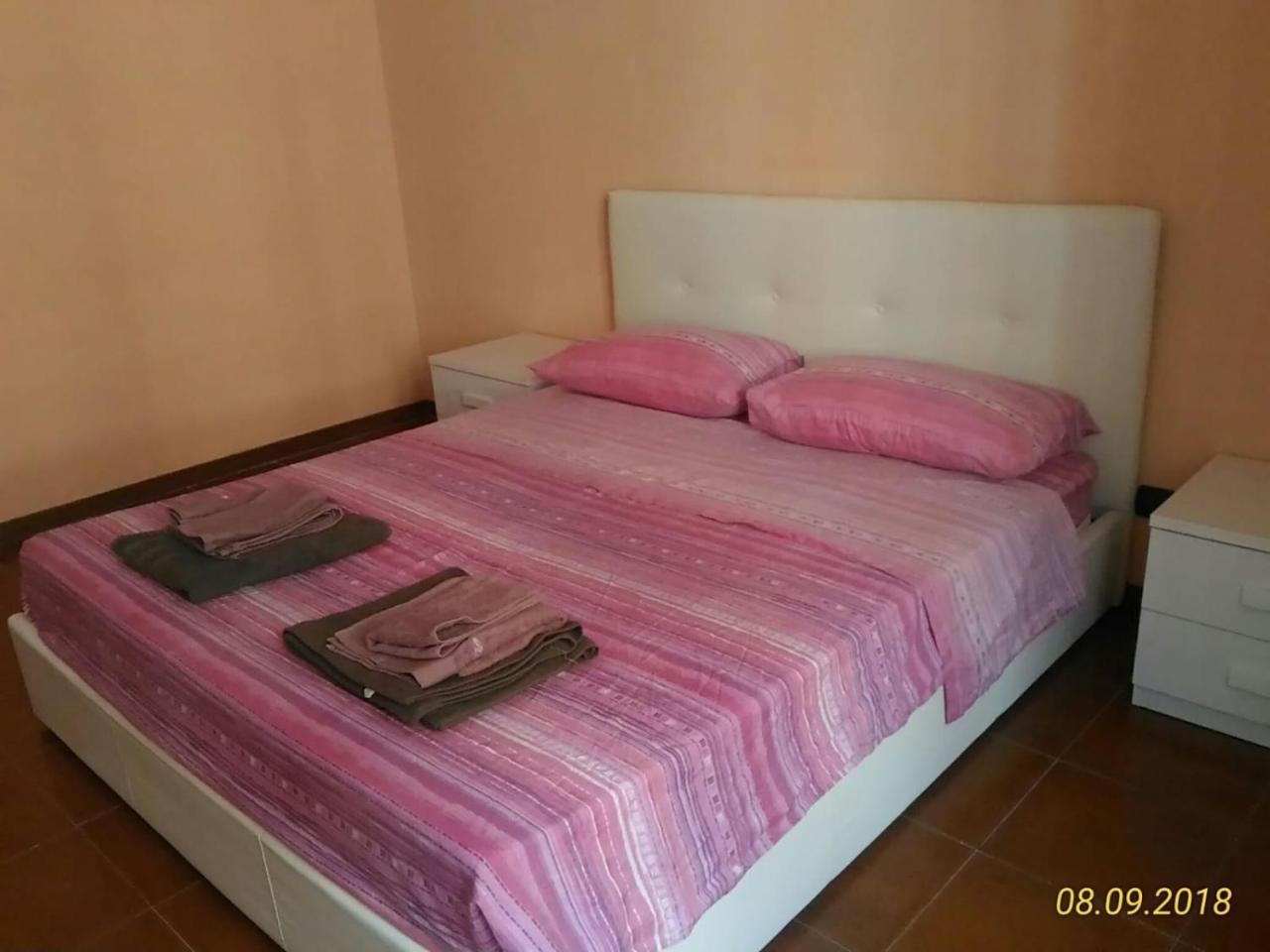 Casa de hóspedes Santini House *