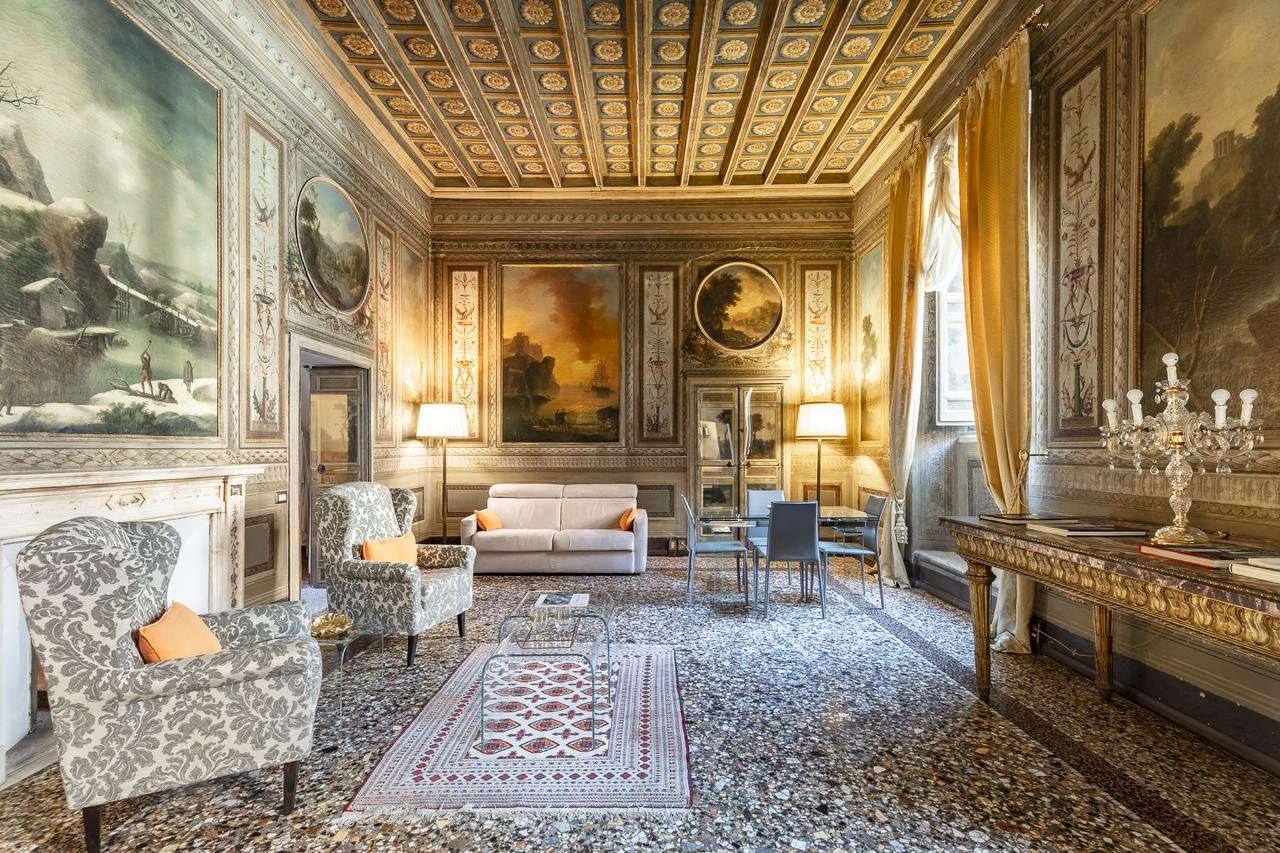Casa Borghese By Burghesius * Roma