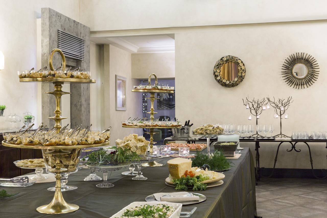 Hotel Adriano 3*