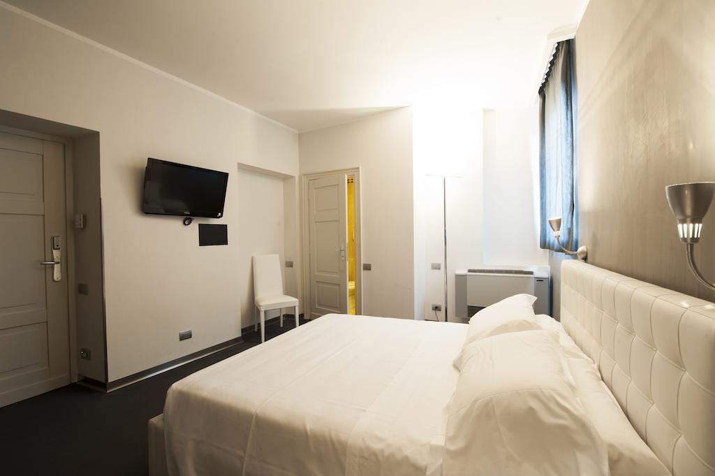 Richmond Hotel 4*