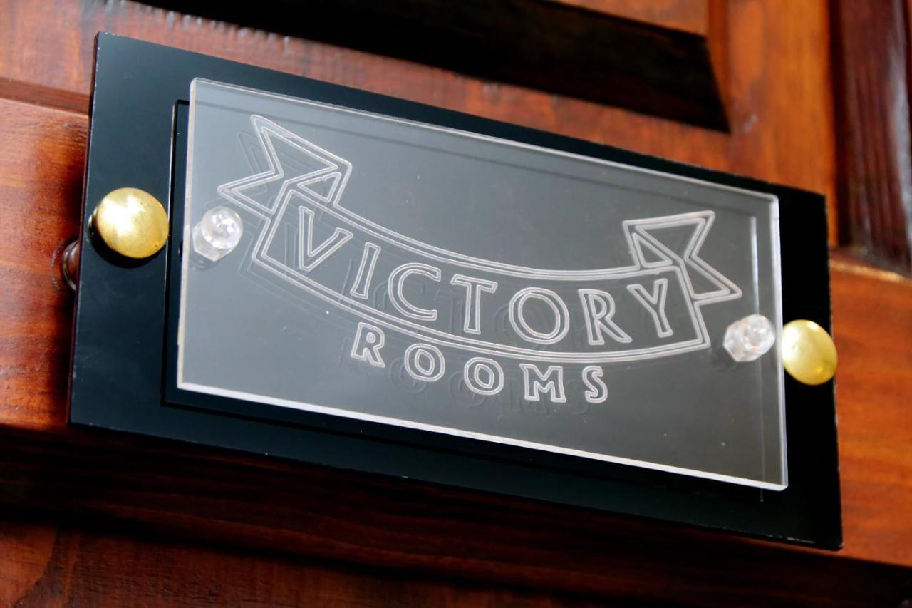 Acomodação com café da manhã  Victory 5*