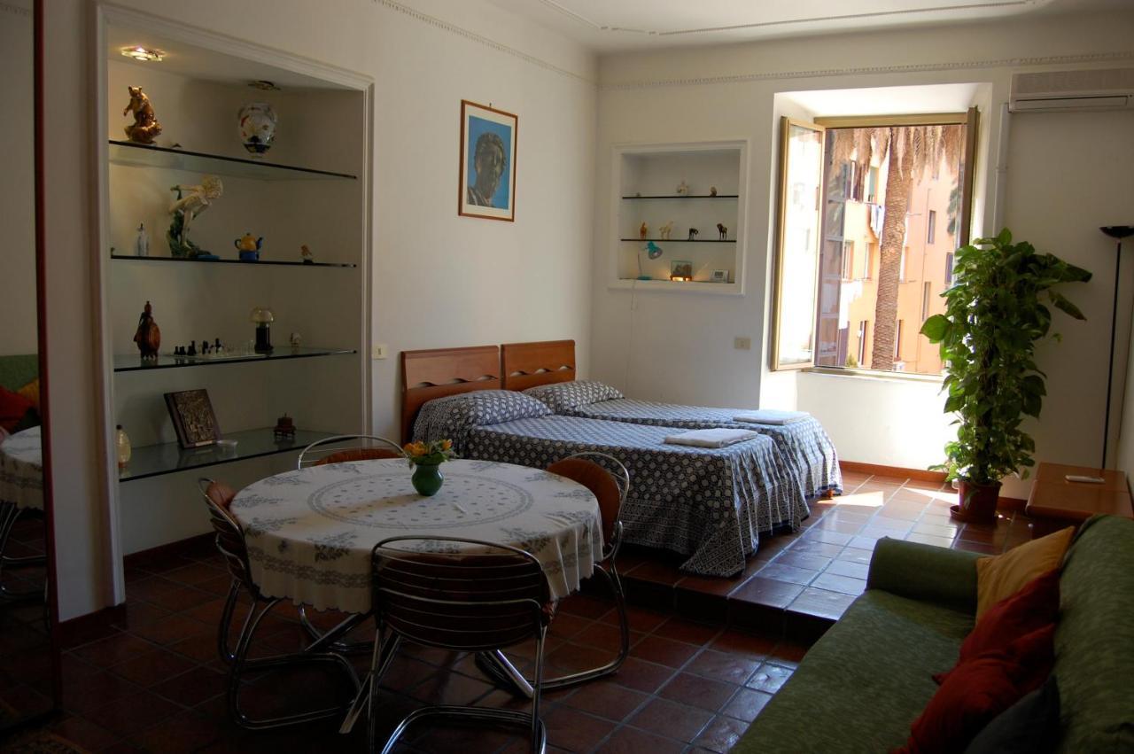 Bed & Breakfast One Step From St. Peter Rome