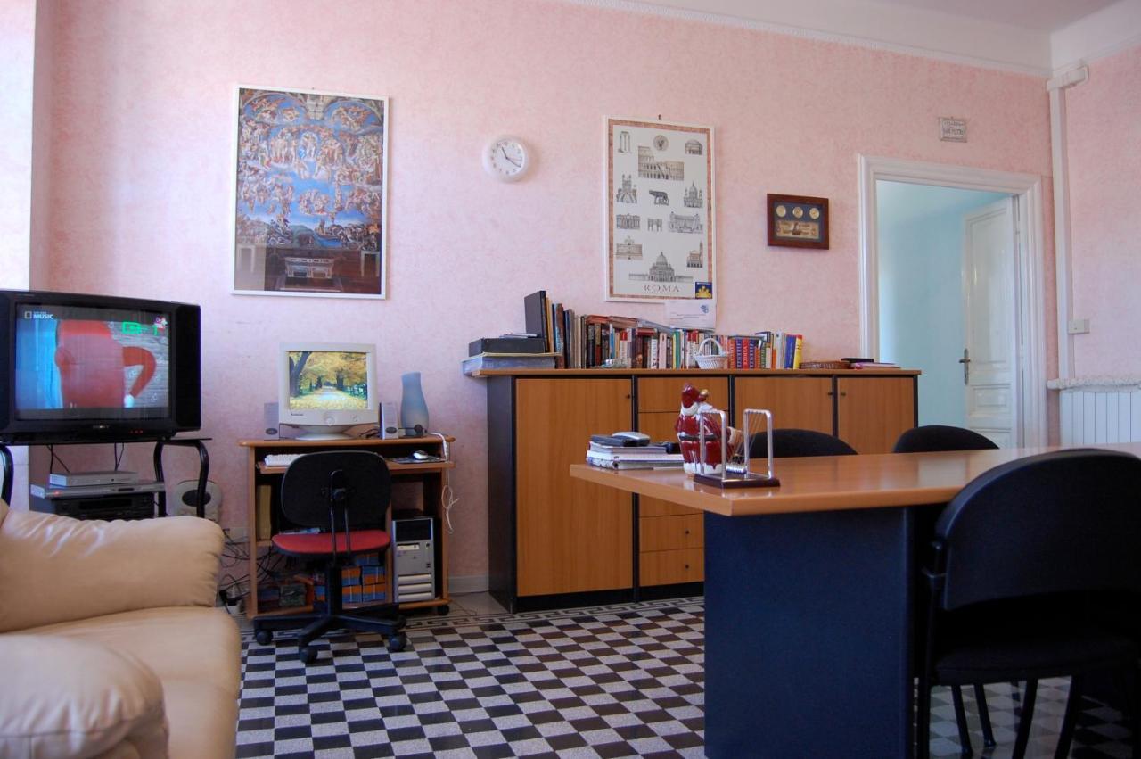 Bed & Breakfast One Step From St. Peter Rome