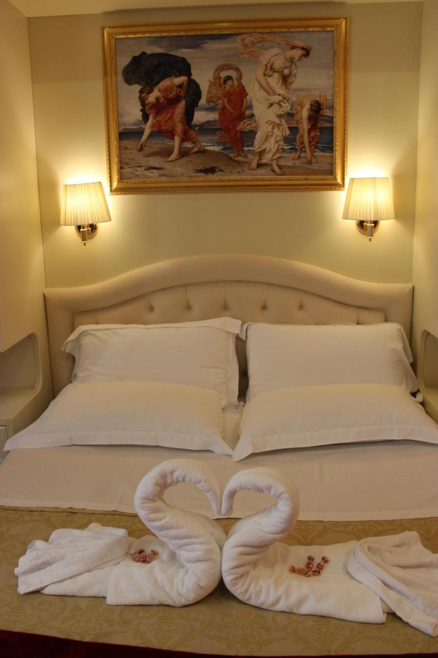 Dimora Frattina 2* Roma