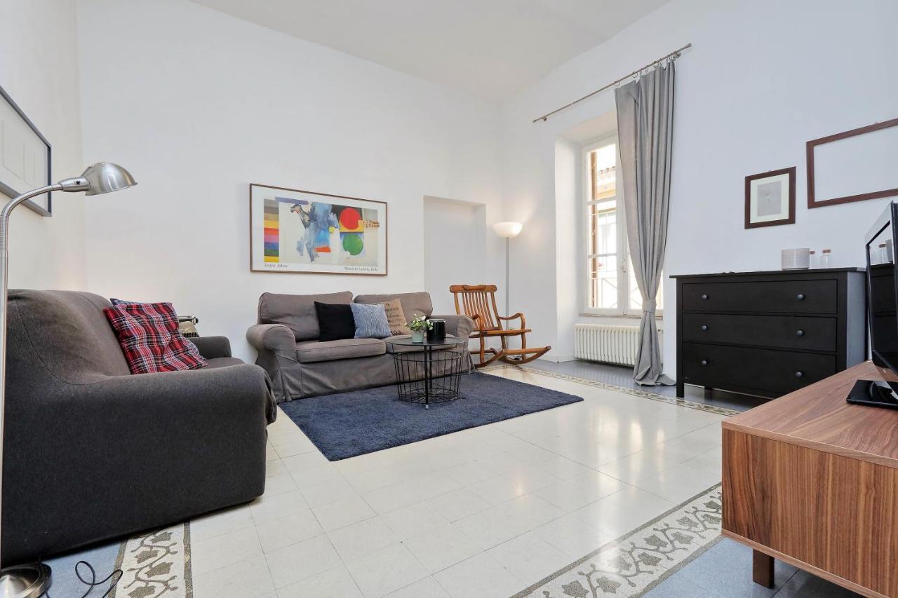 Falstaff Apartamento *