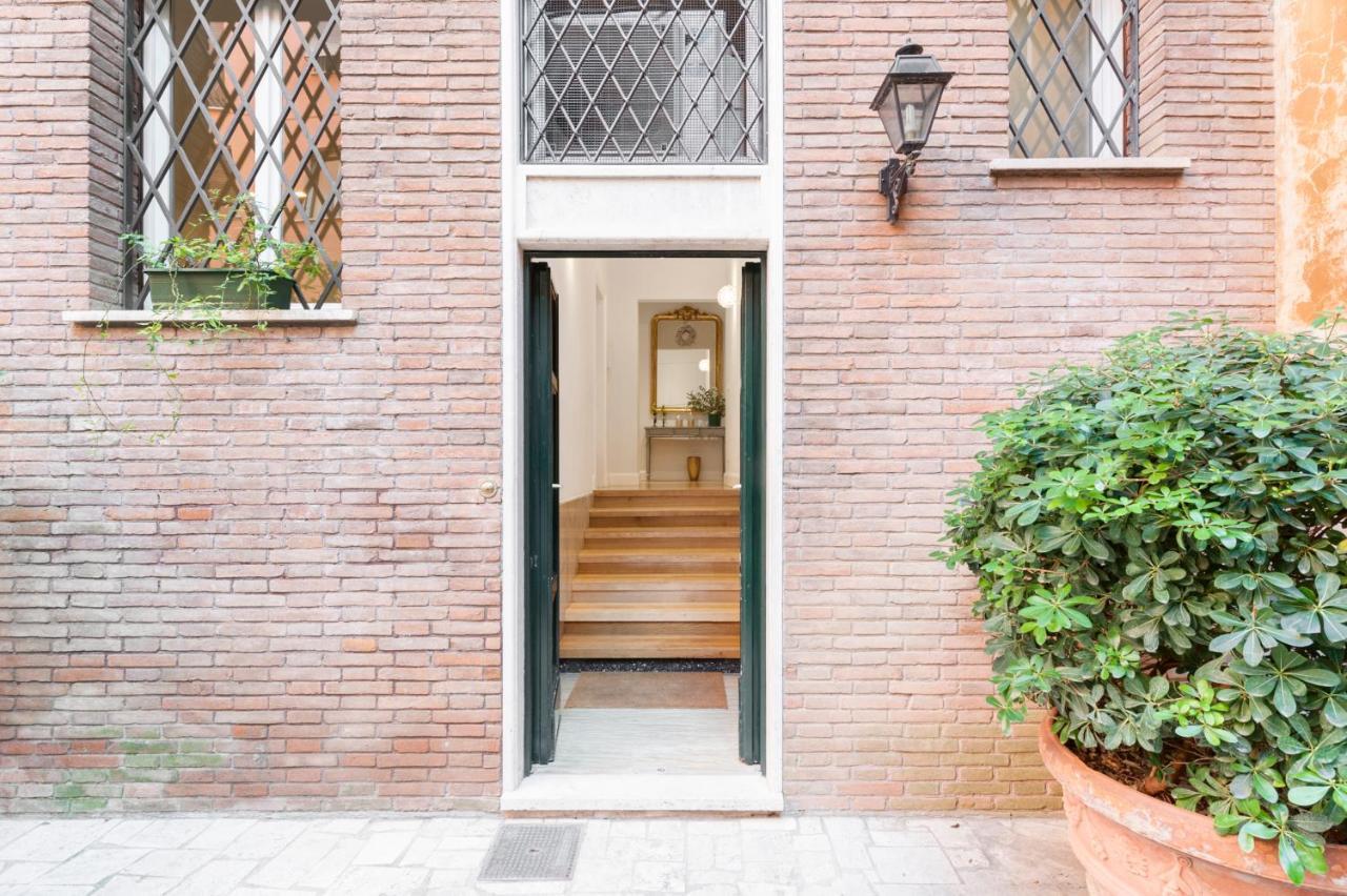 Apartment Lovatelli Al Campidoglio Rome
