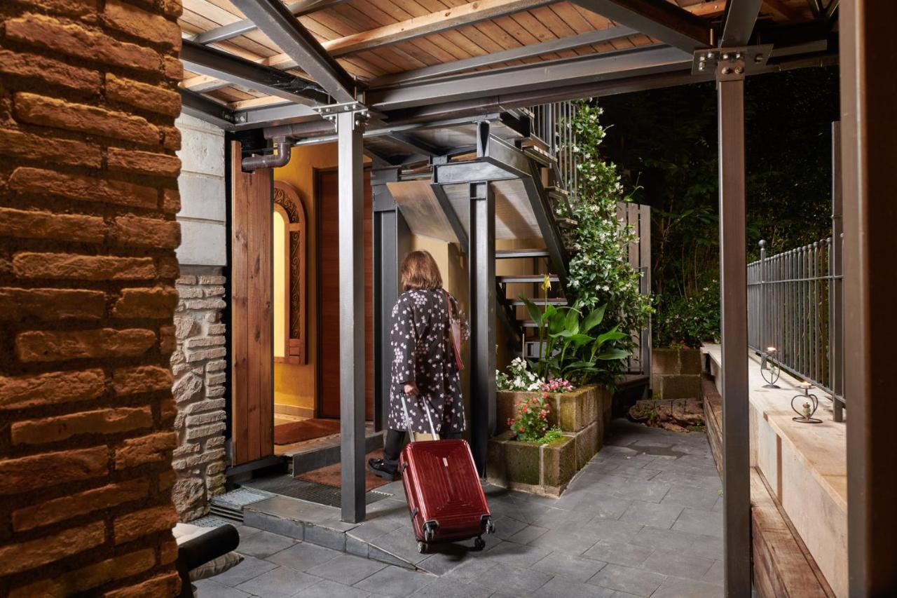 Palm Gallery Garden House Hotel 3*