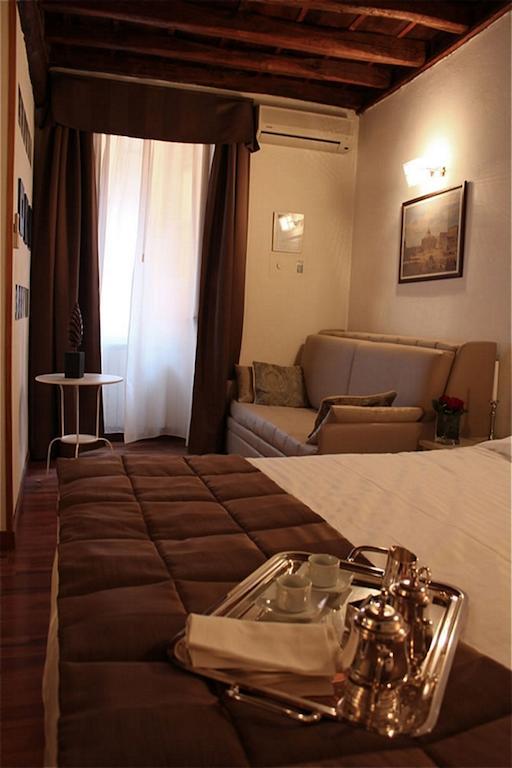 Navonapt 3* Roma