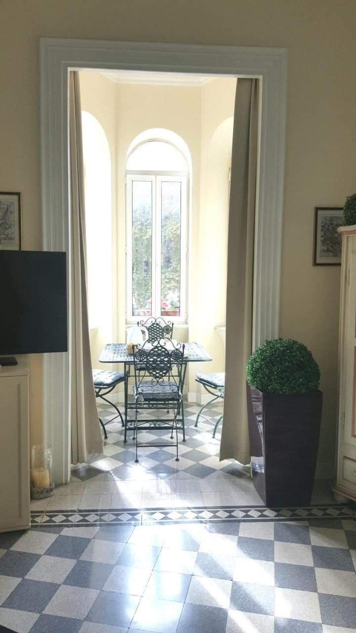 Acomodação com café da manhã  Paola A Trastevere 2*